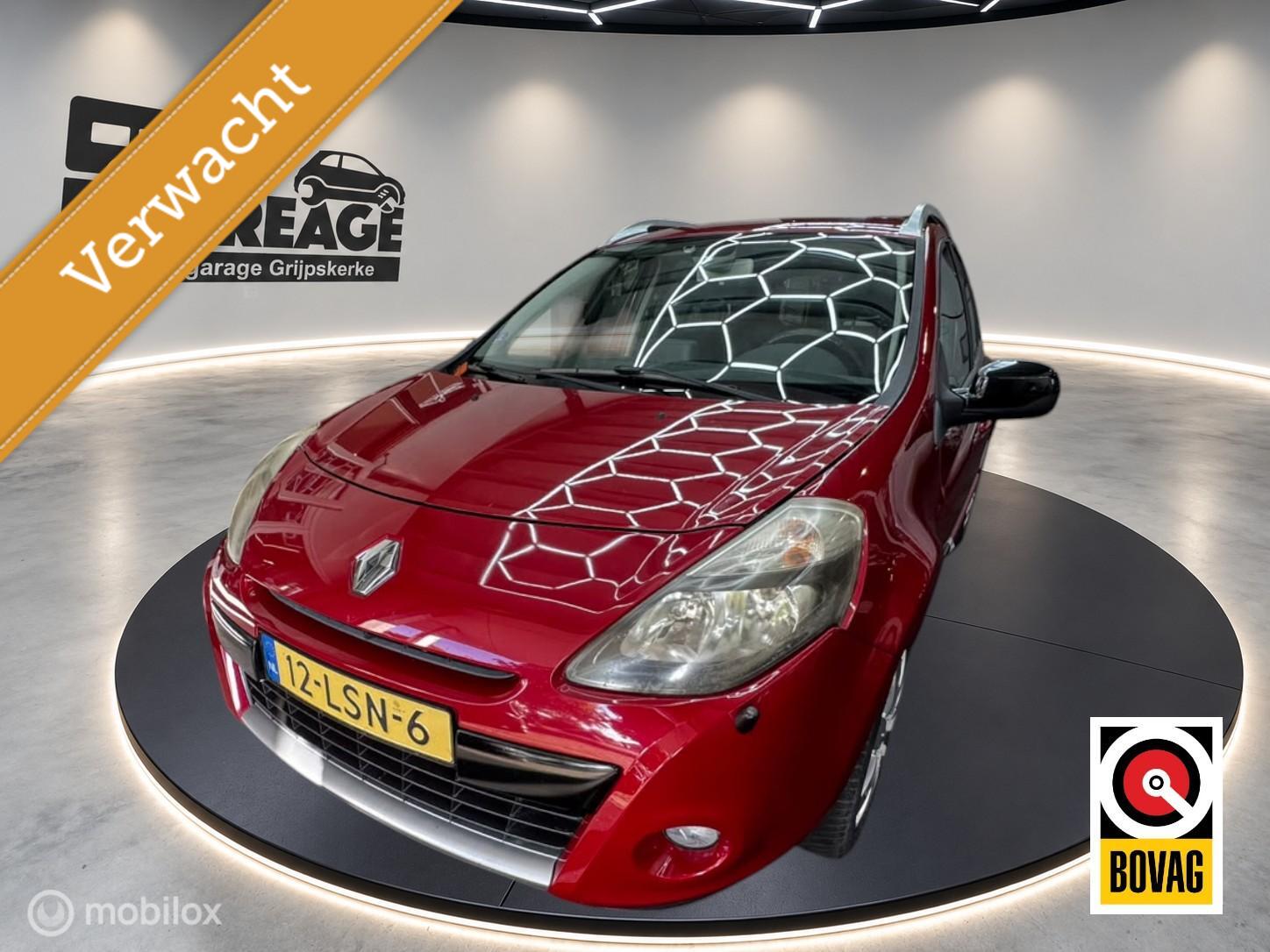 Renault Clio 1.2 TCE Collection 2010 - voorkant