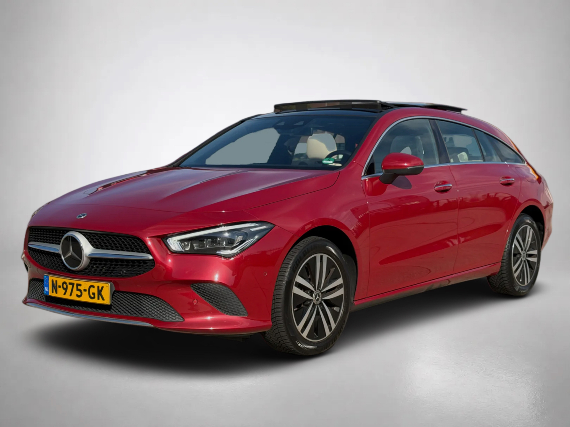 Foto van Mercedes-Benz Cla 250 E