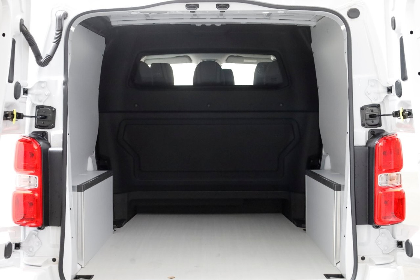 Foto van Peugeot E-expert