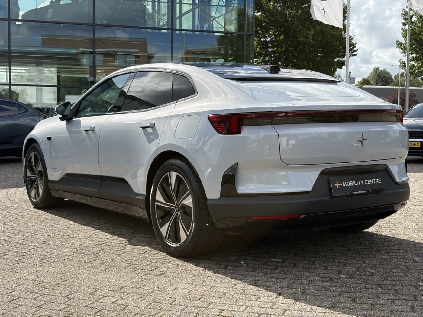 Foto van Polestar 4