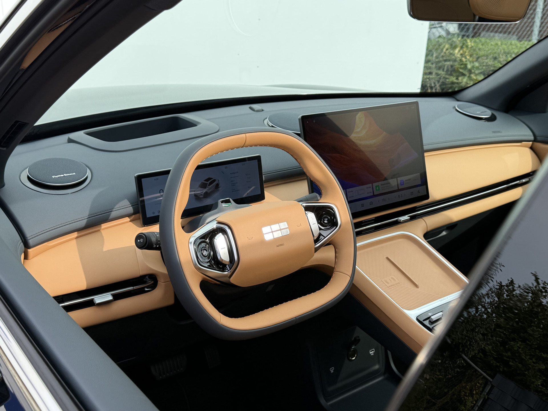 Foto van Geely Starray Em-i