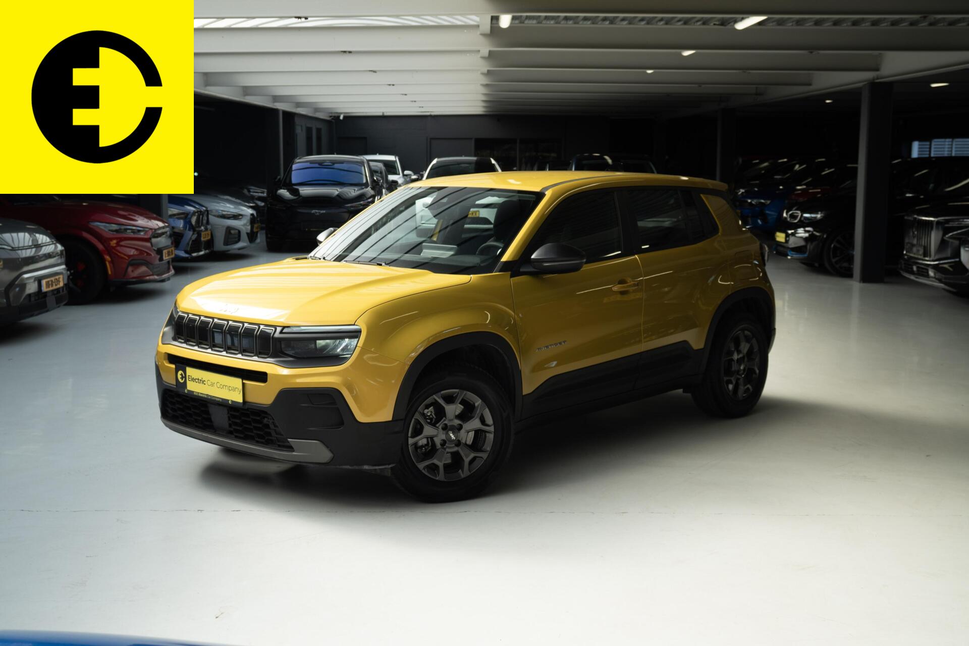 Jeep Avenger Longitude 54 kWh | SOH 97.4% | 2024 - voorkant