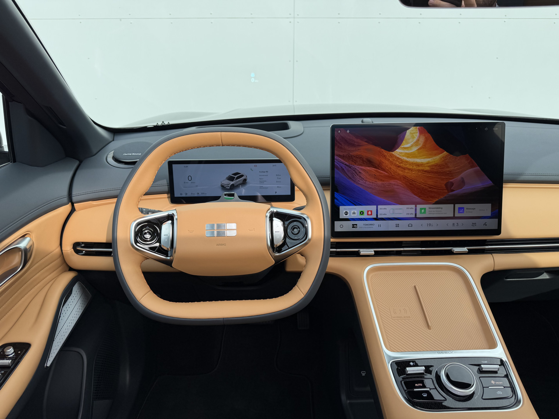 Foto van Geely Starray Em-i