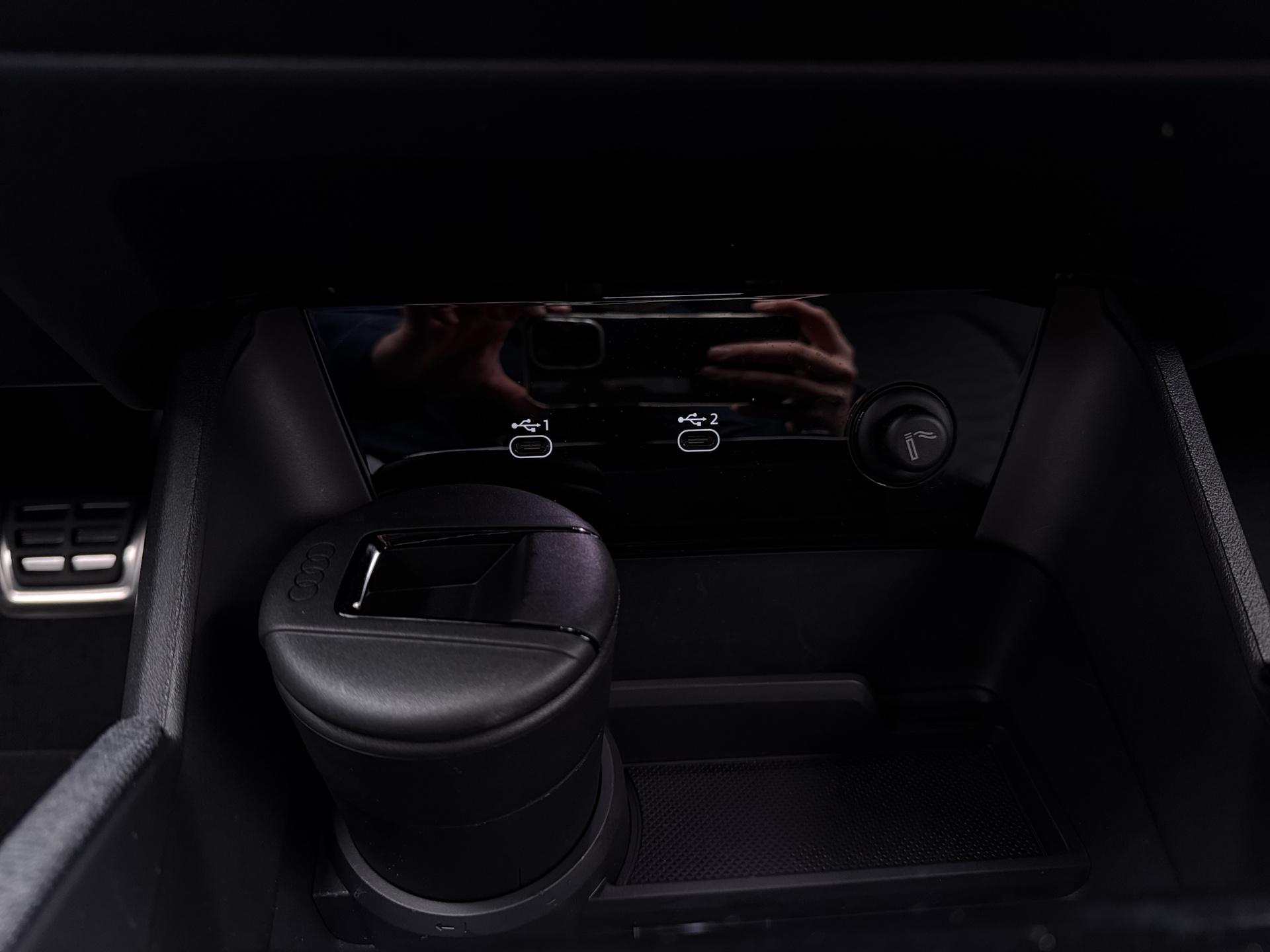 Foto van Audi A6 Avant E-tron