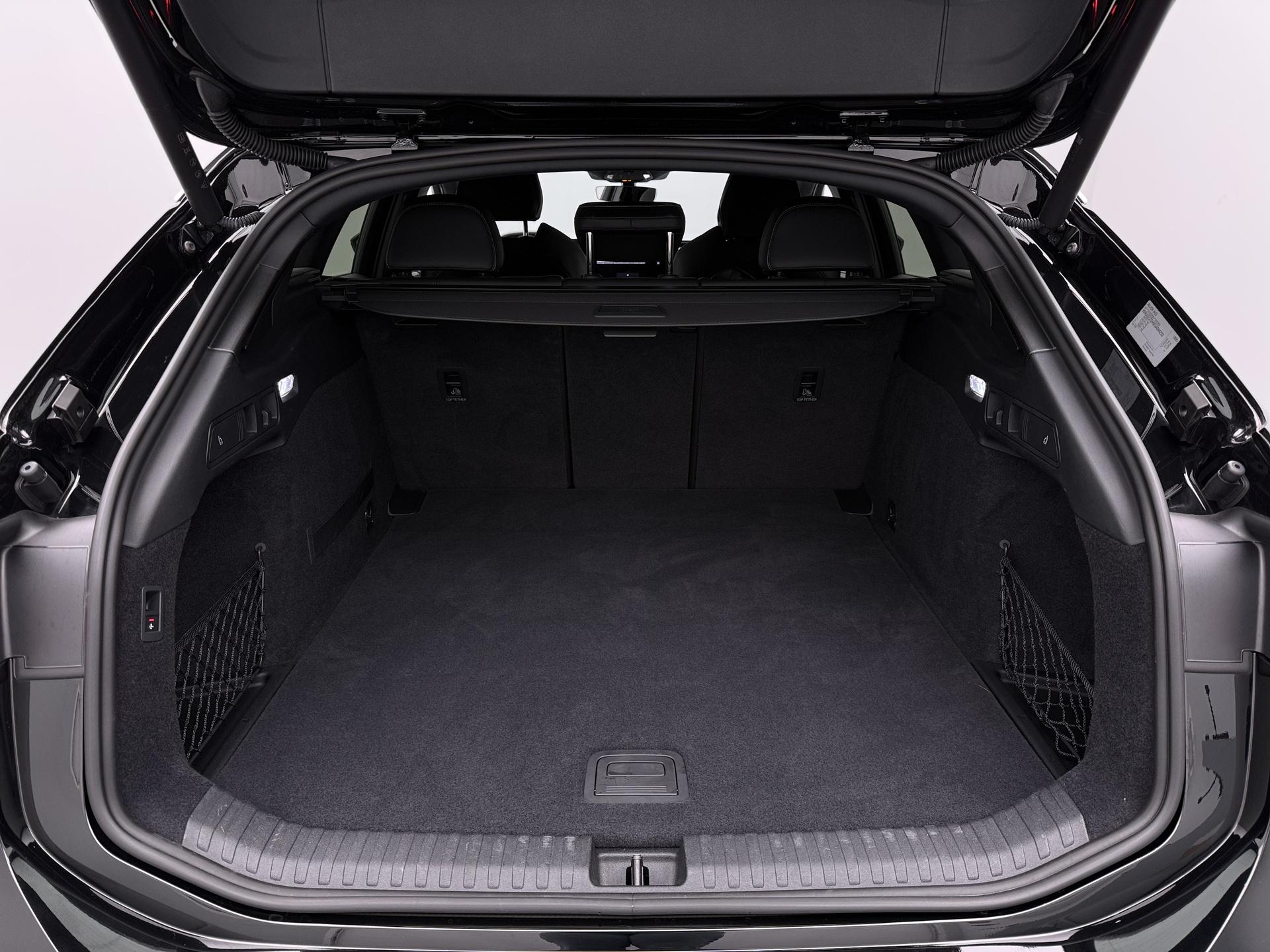 Foto van Audi A6 Avant E-tron