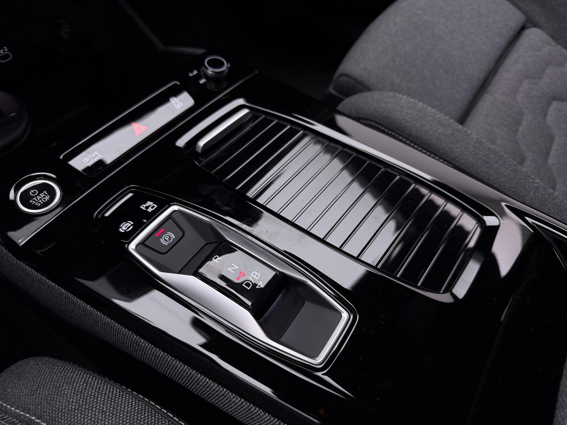 Foto van Audi A6 Avant E-tron