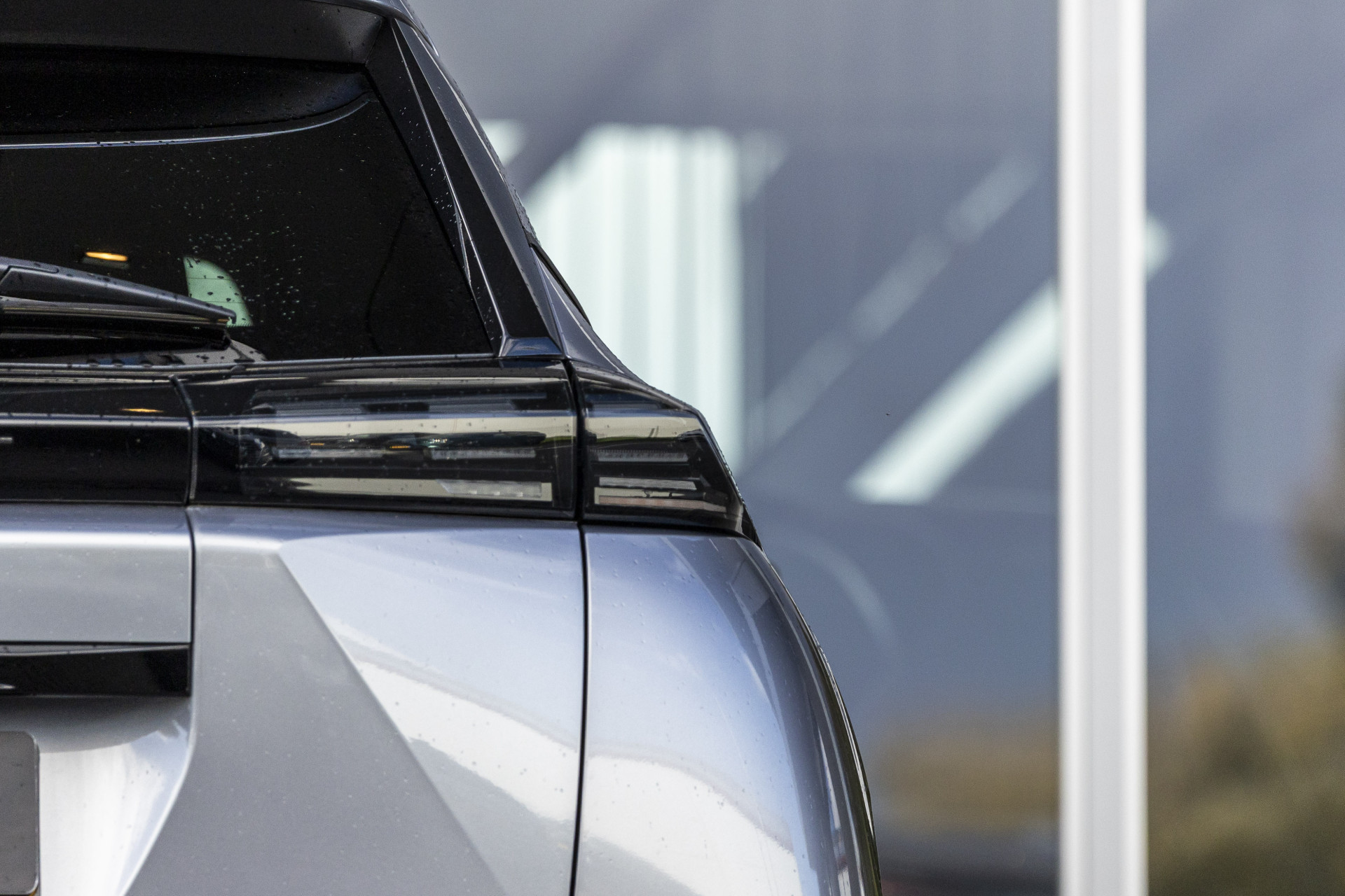 Foto van Peugeot E-2008