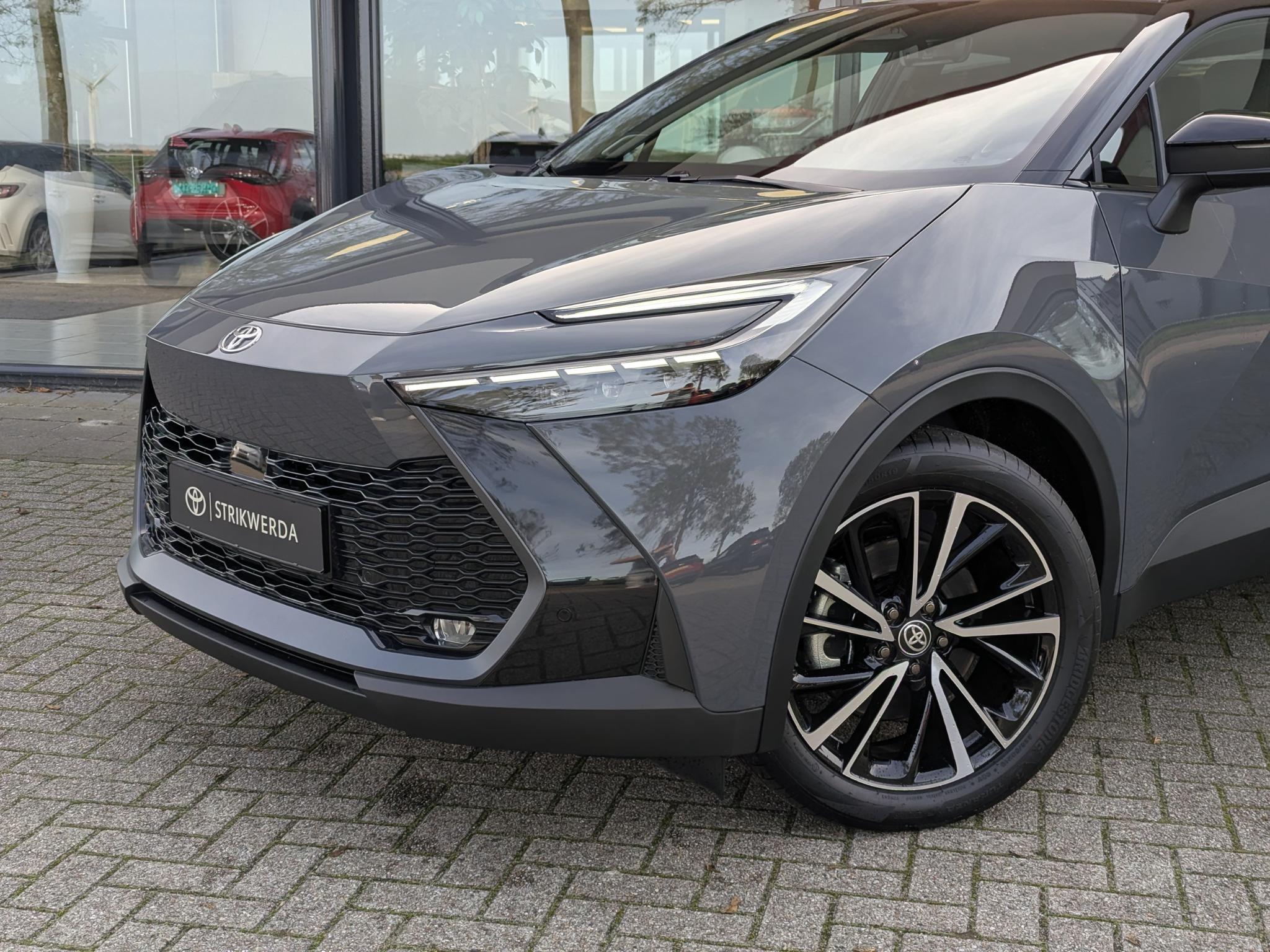 Foto van Toyota C-hr