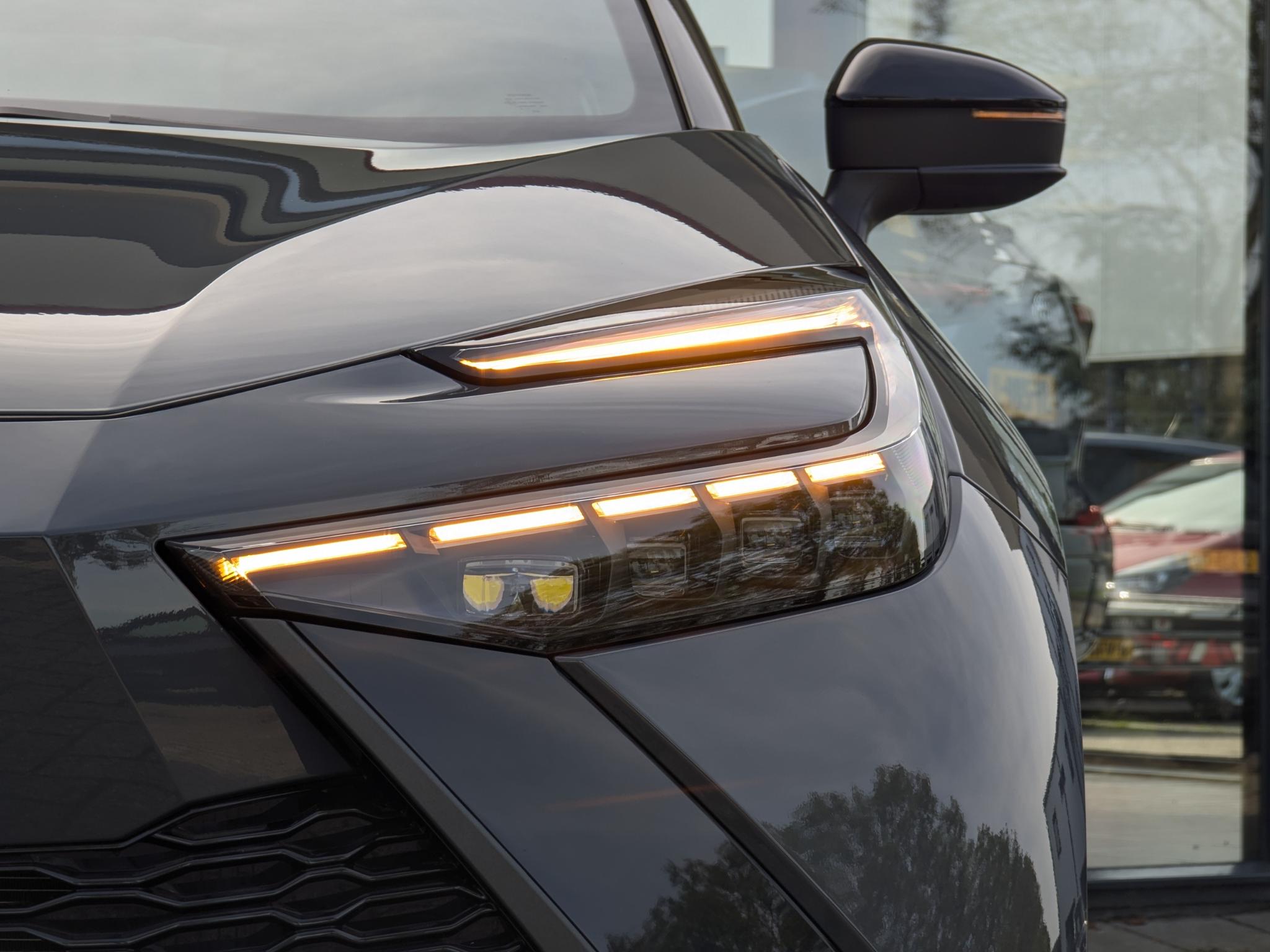 Foto van Toyota C-hr
