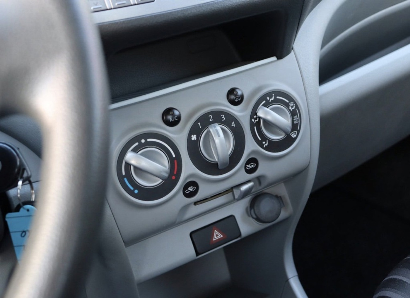 Foto van Nissan Pixo