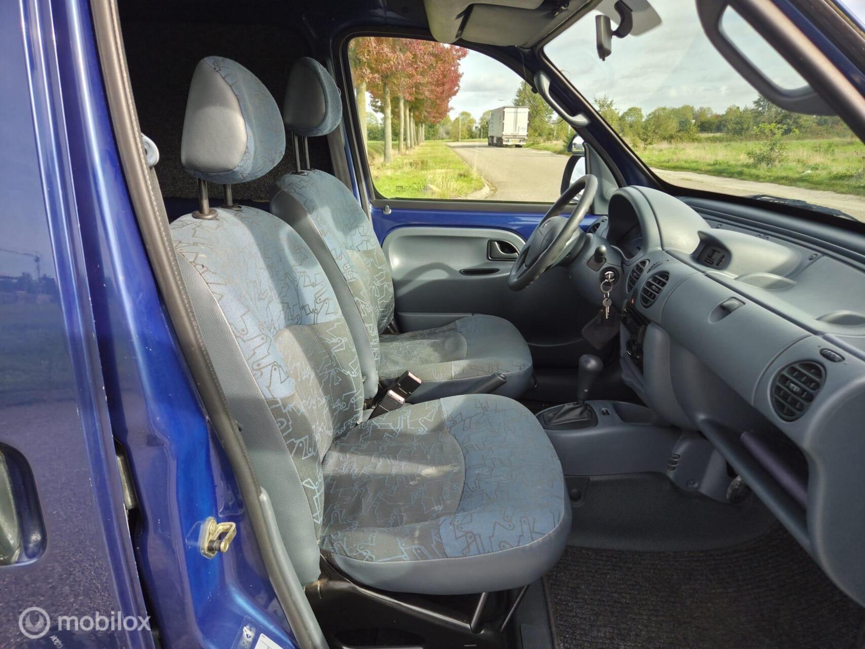 Foto van Renault Kangoo 1.4 Aut