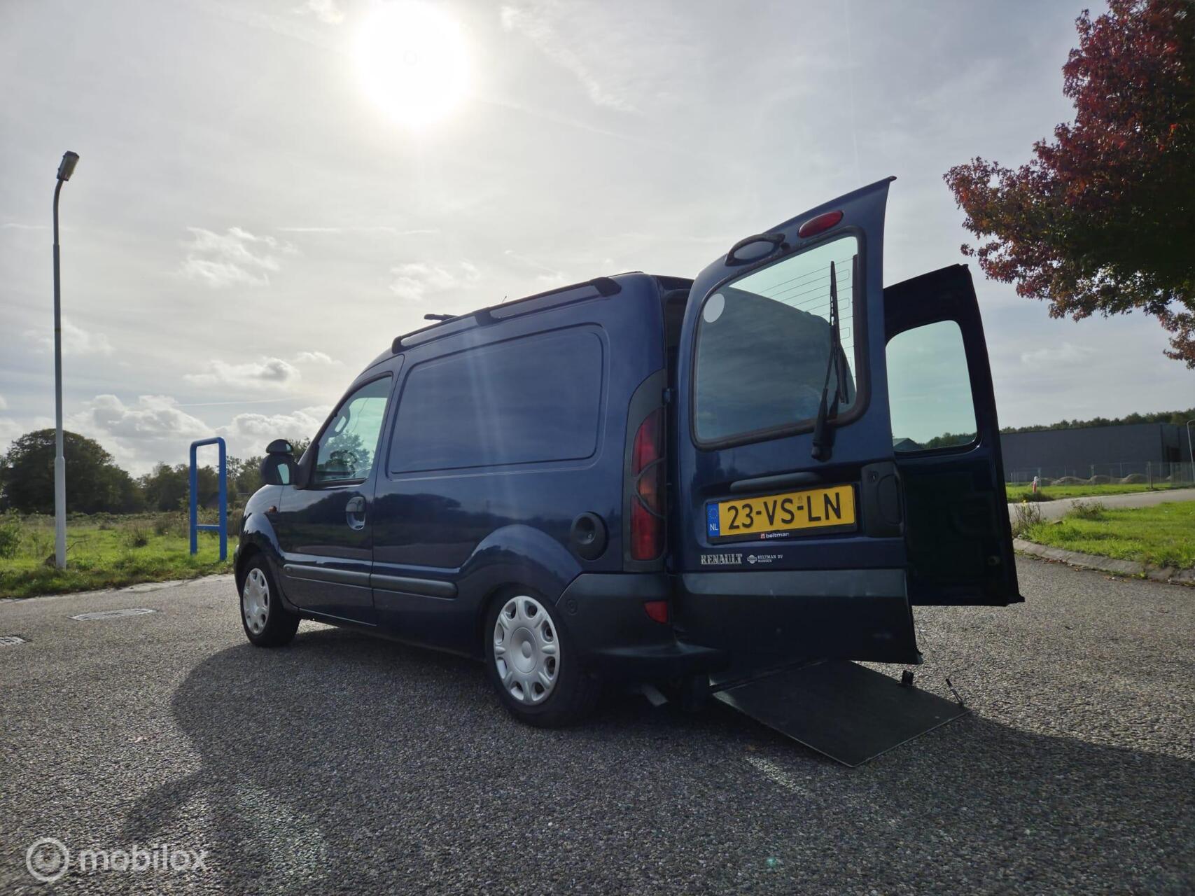 Foto van Renault Kangoo 1.4 Aut