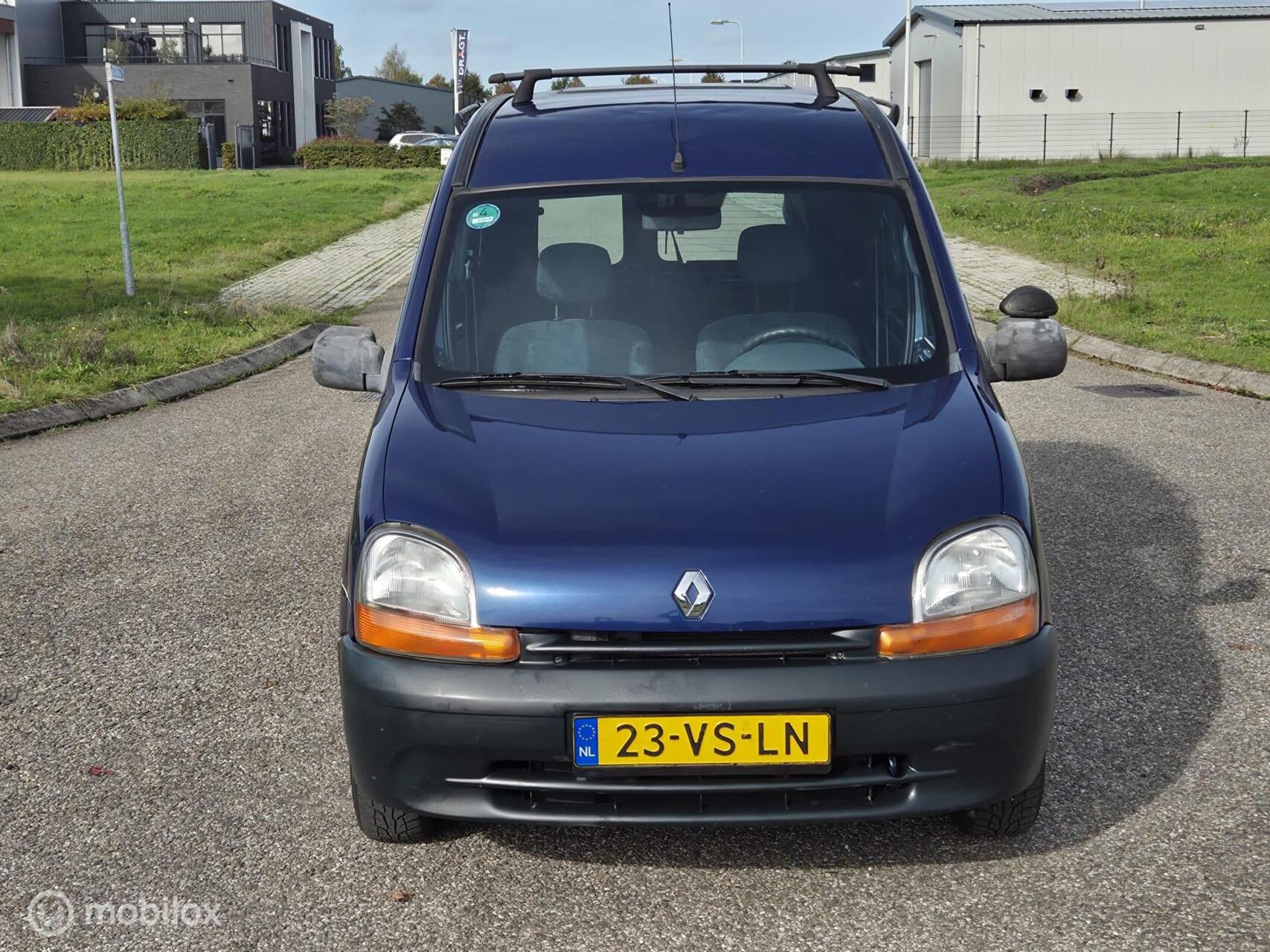 Foto van Renault Kangoo 1.4 Aut