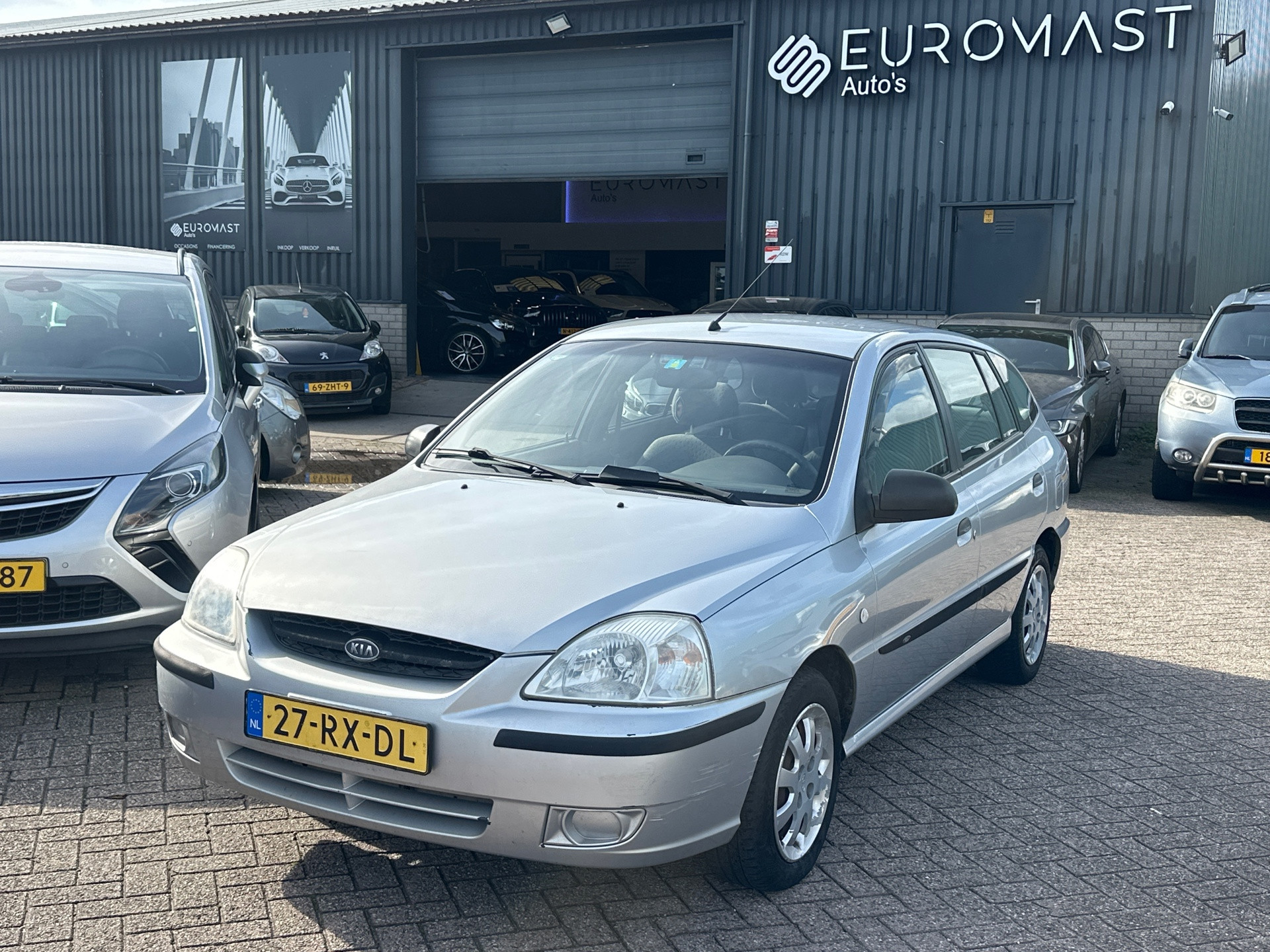 Kia Kia Rio 1.3 RS Visto Nieuw apk stuurbekrachtiging 2005 - voorkant