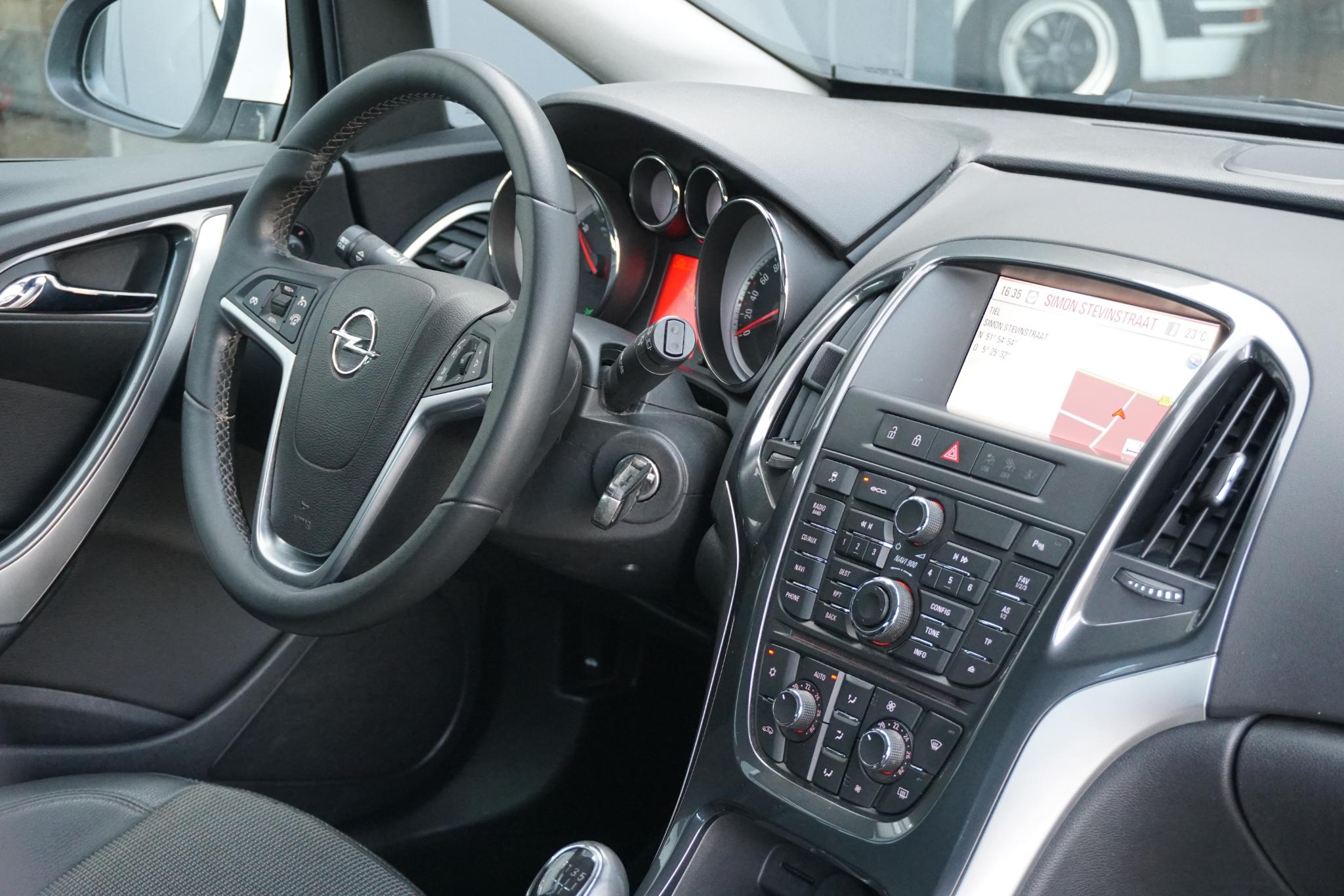 Foto van Opel Astra Sports Tourer