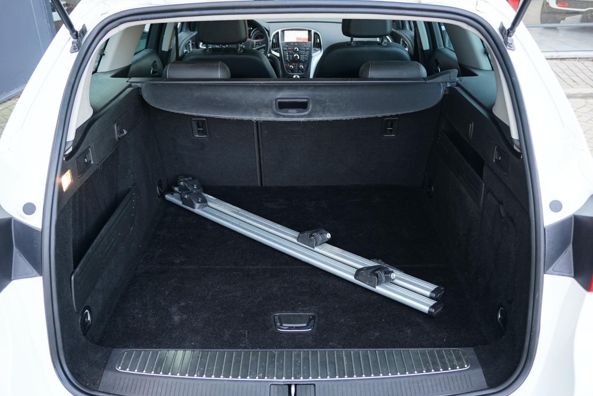 Foto van Opel Astra Sports Tourer
