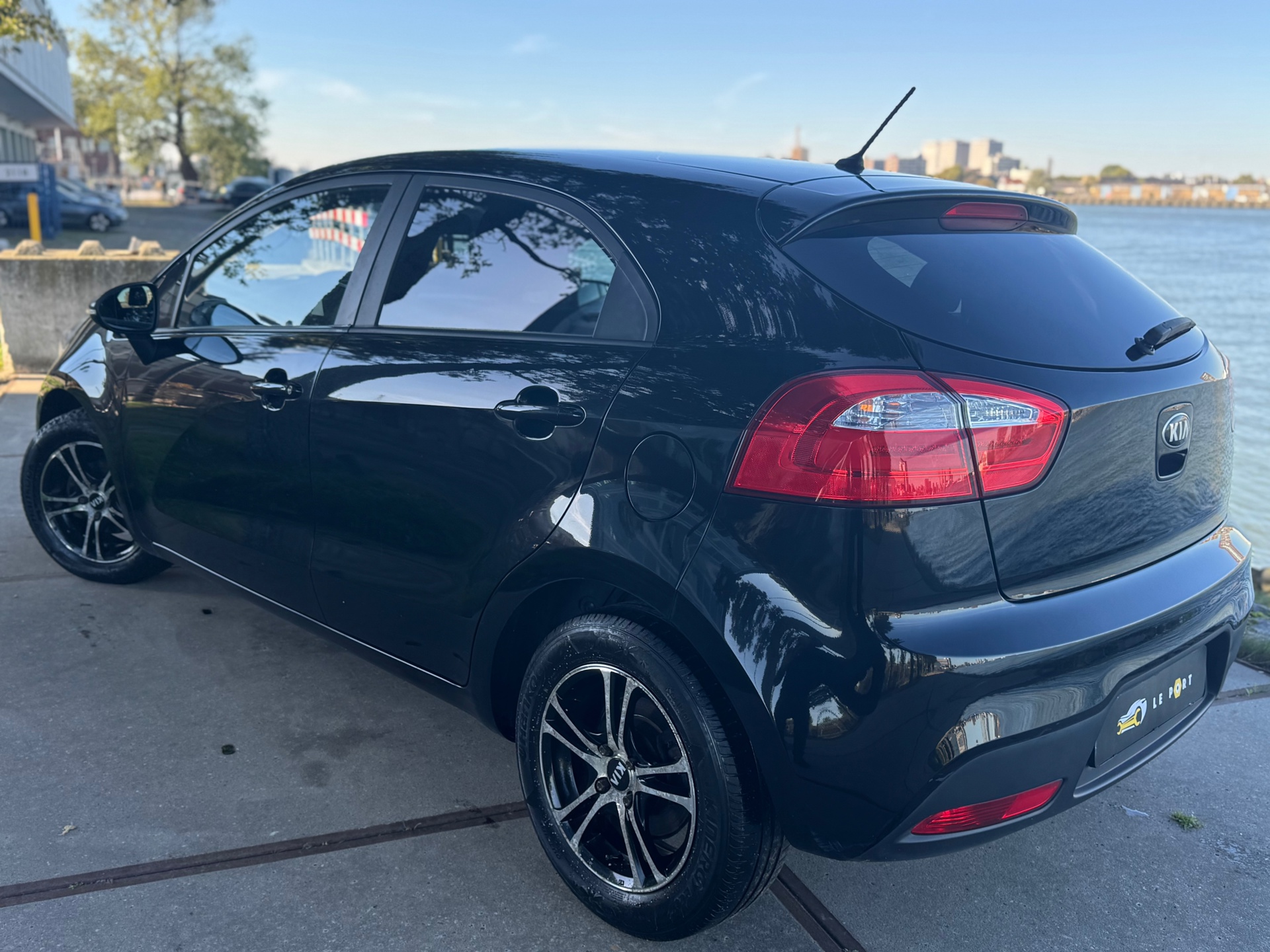 Foto van Kia Rio