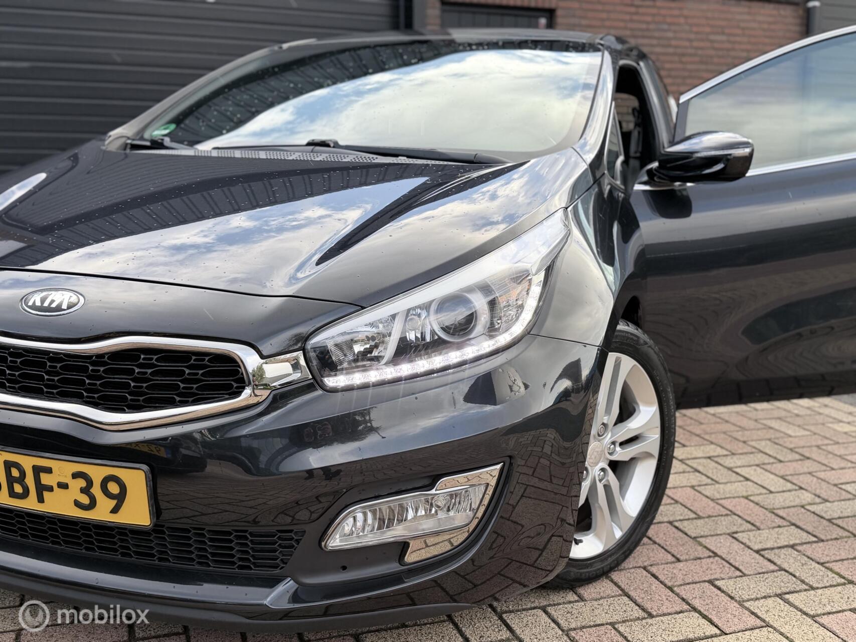 Foto van Kia Cee D