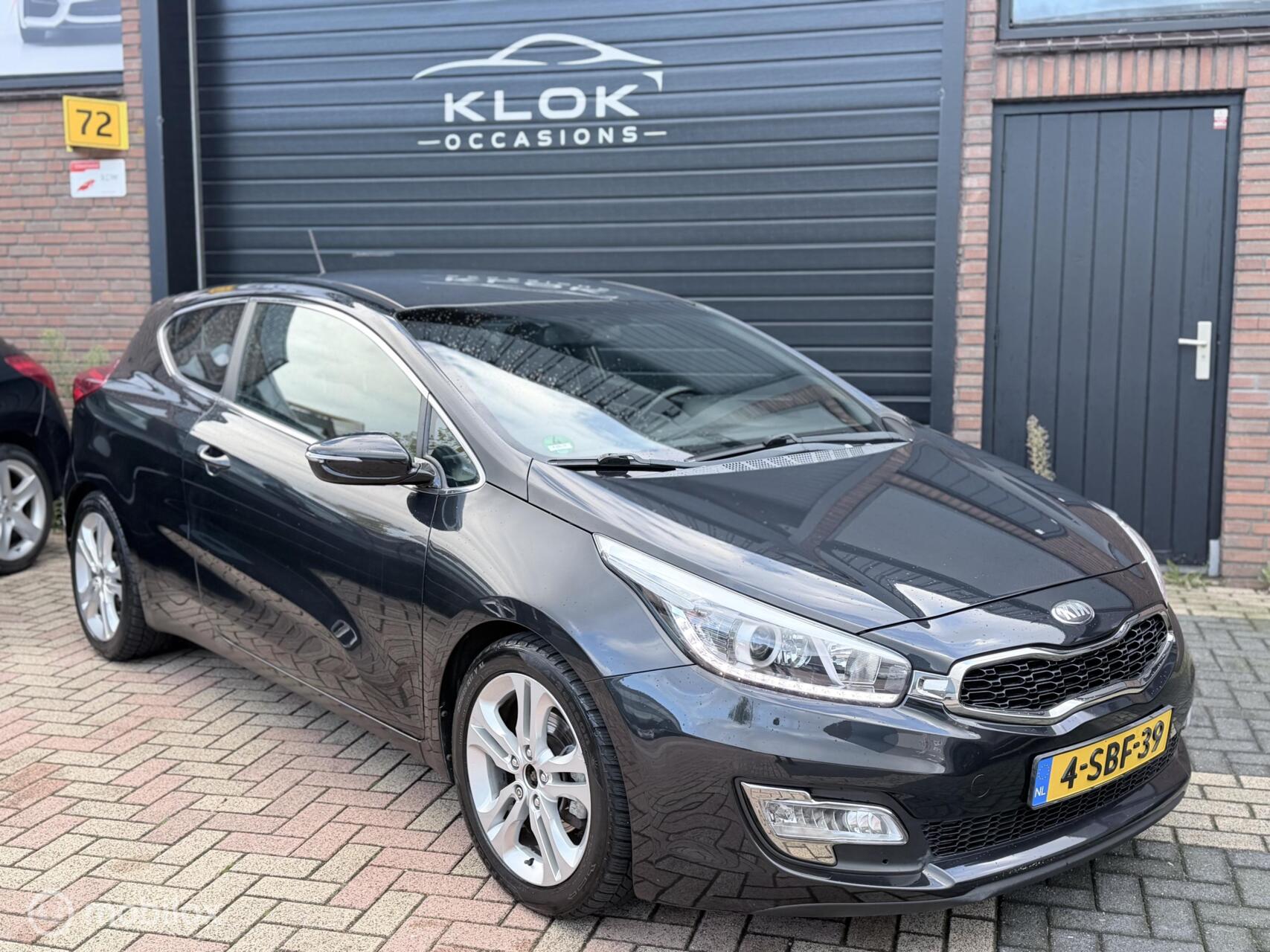 Foto van Kia Cee D