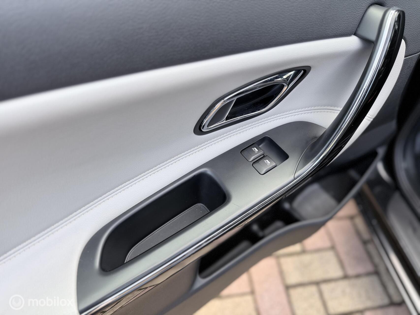 Foto van Kia Cee D