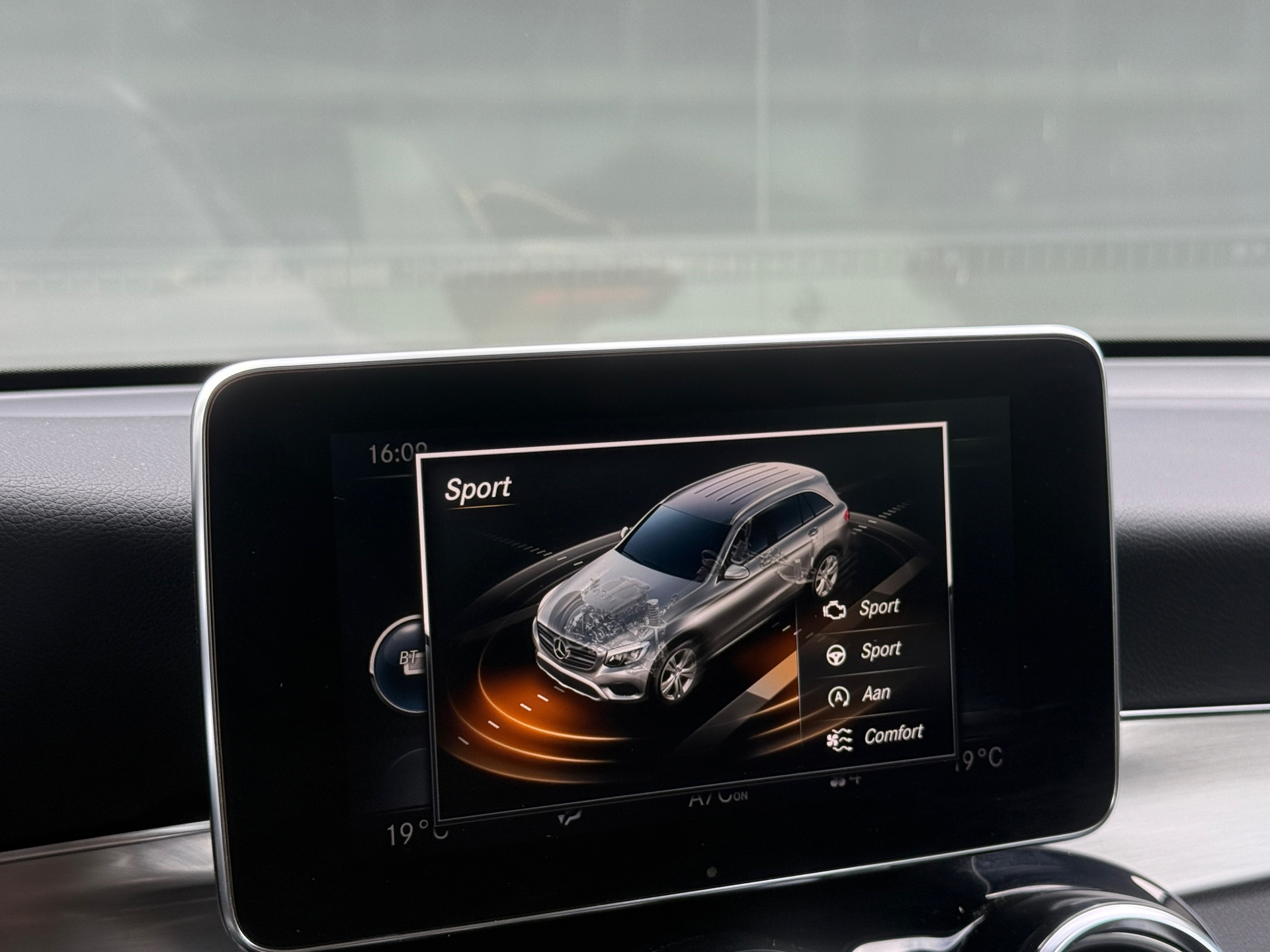 Foto van Mercedes-Benz GLC 250 4Matic