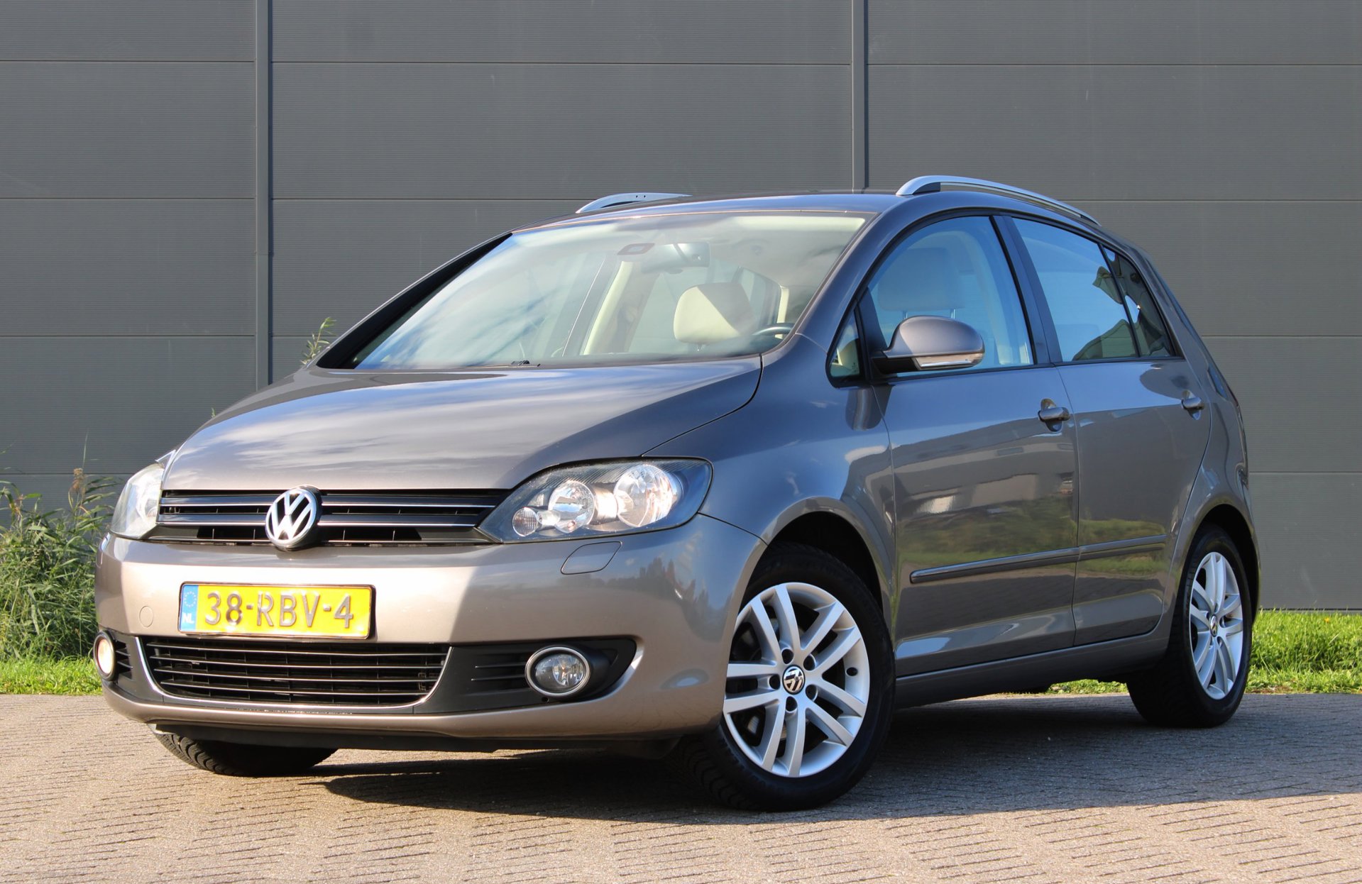 Foto van Volkswagen Golf Plus