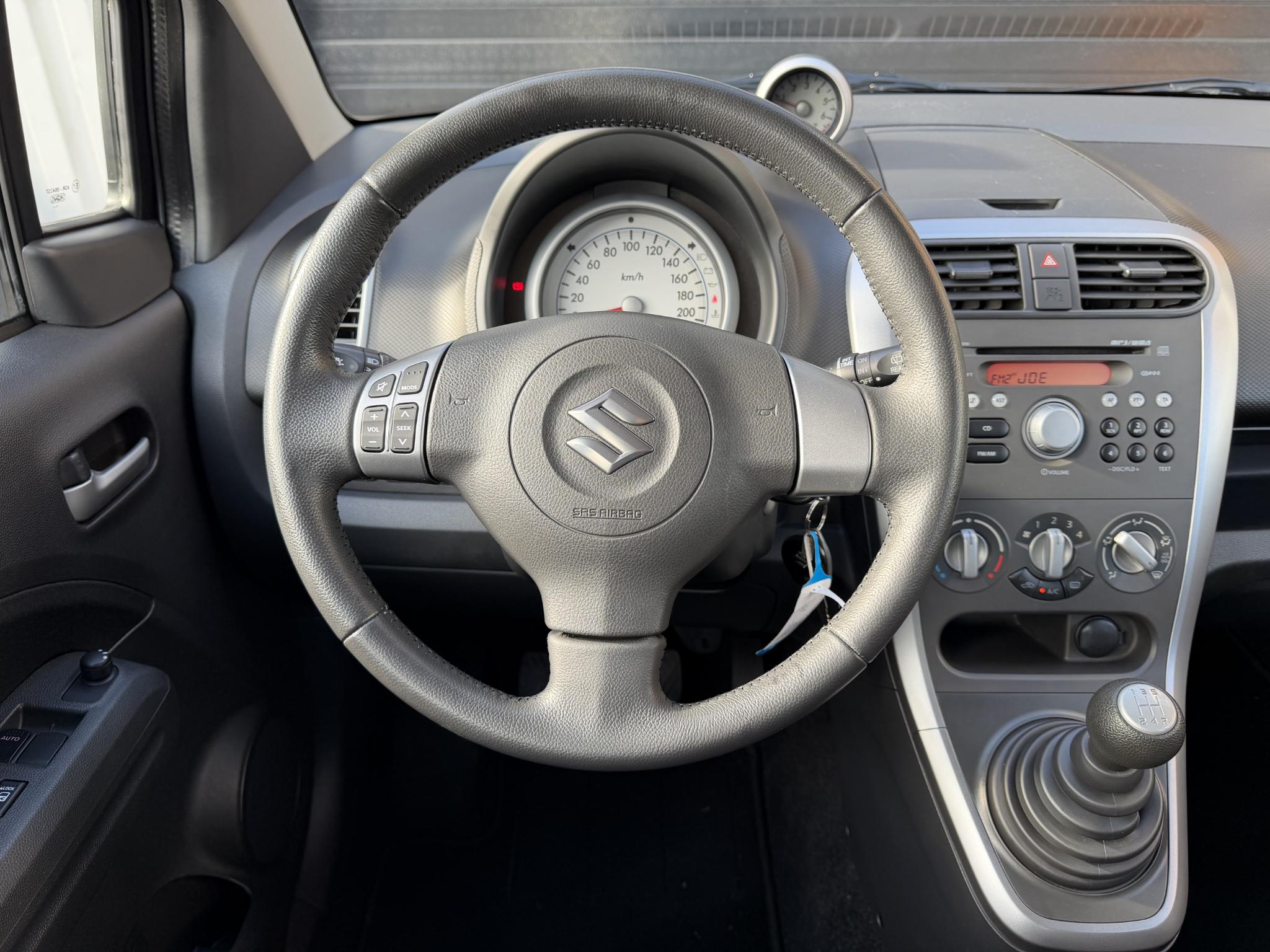 Foto van Suzuki Splash