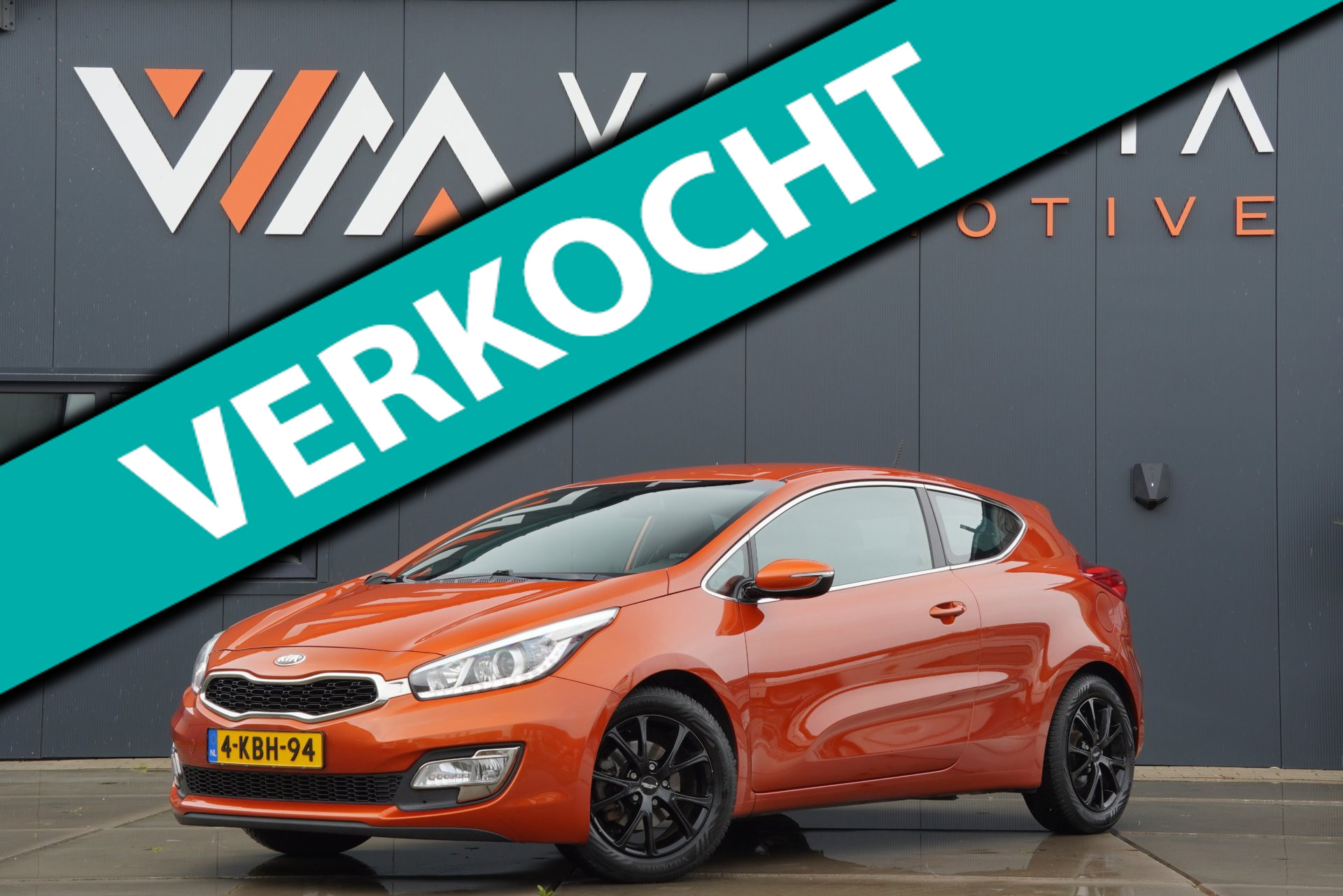 Kia Cee D Ceed 1.6 GDI Business Pack 2013 Airco Clima Navi Camera Cruise control Sportief ABC klep 2013 - voorkant