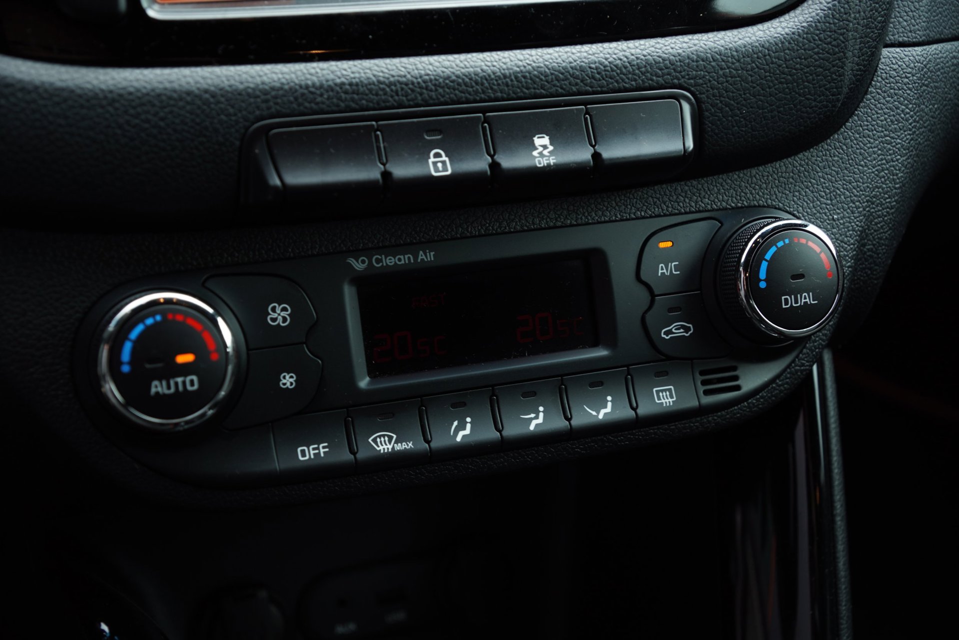 Foto van Kia Cee D