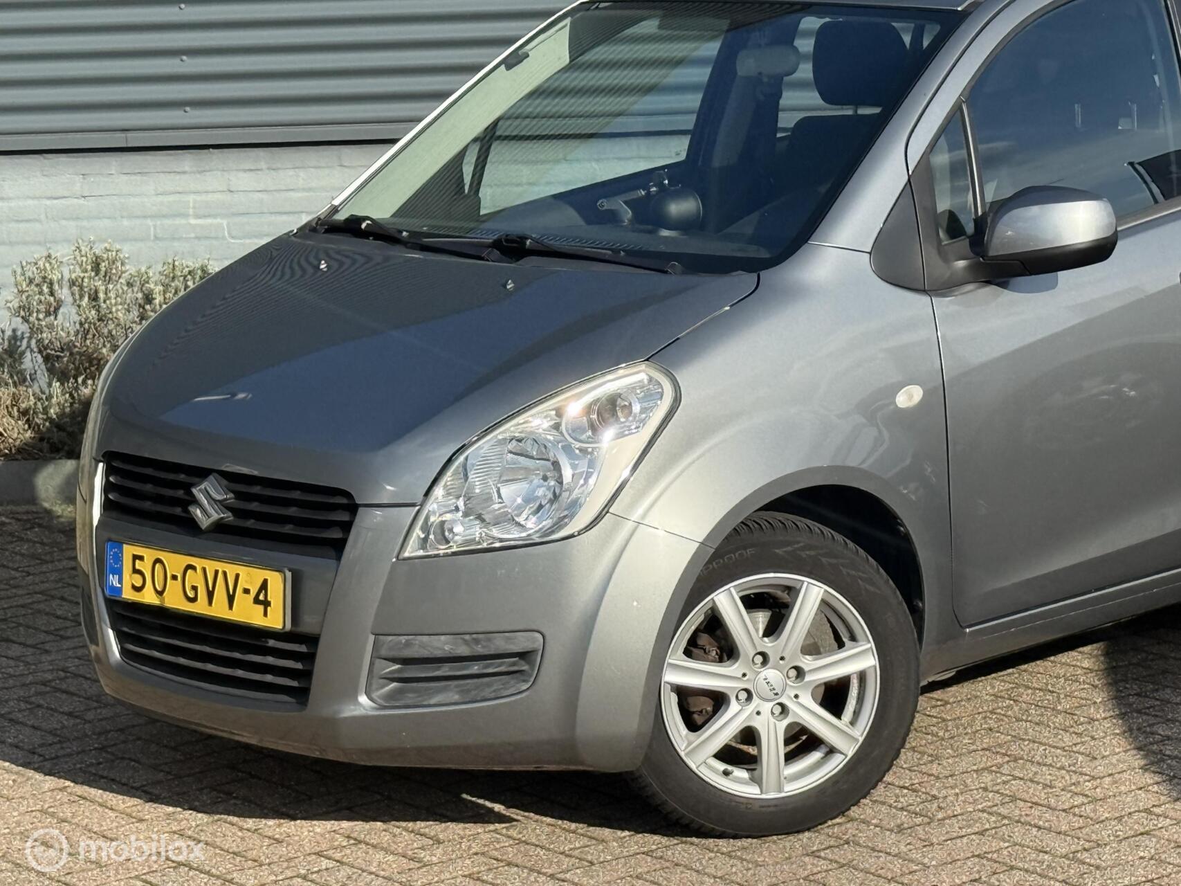 Foto van Suzuki Splash