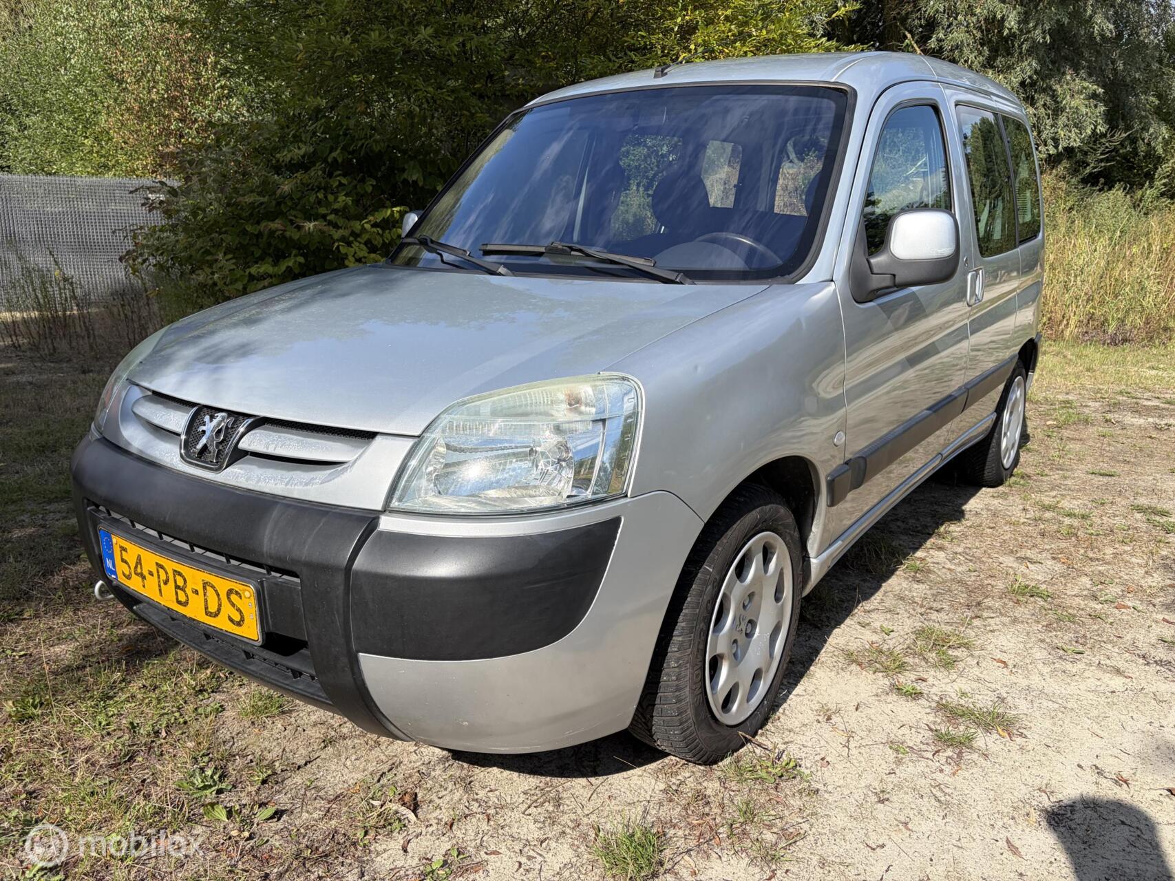 Foto van Peugeot Partner