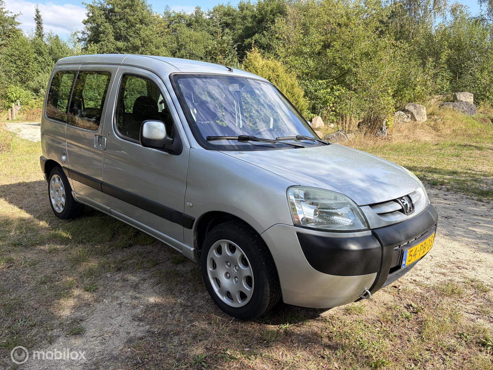 Foto van Peugeot Partner