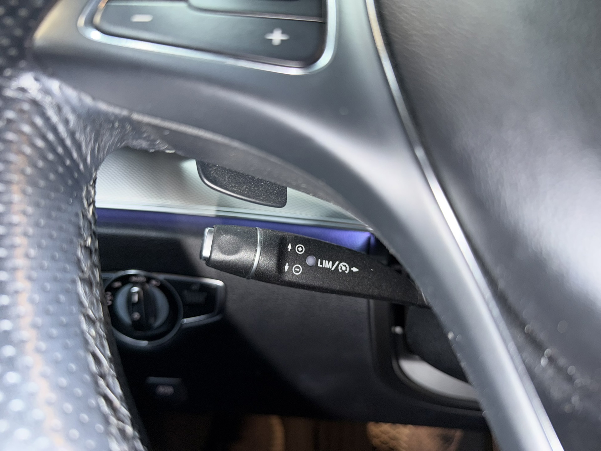 Foto van Mercedes-Benz E 200