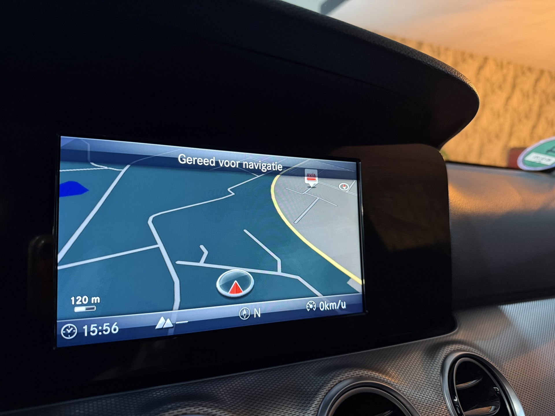 Foto van Mercedes-Benz E 200