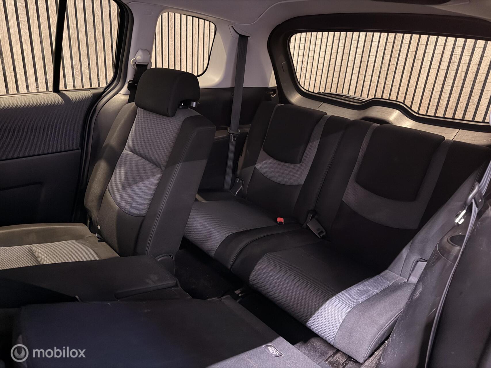 Foto van Mazda Mazda 5