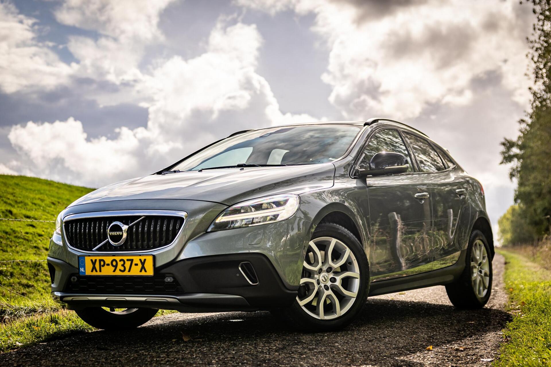 Foto van Volvo V40 Cross Country