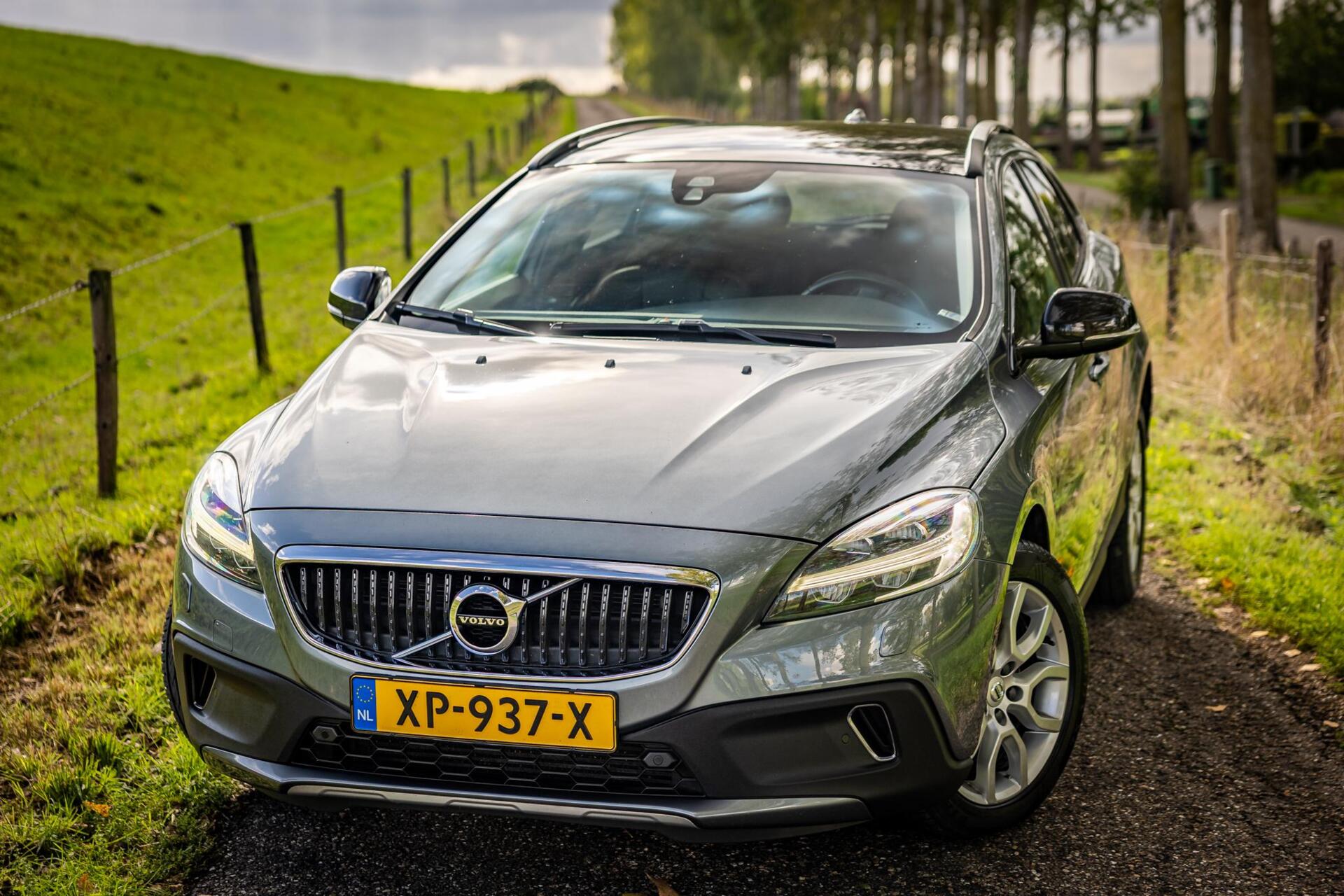 Foto van Volvo V40 Cross Country