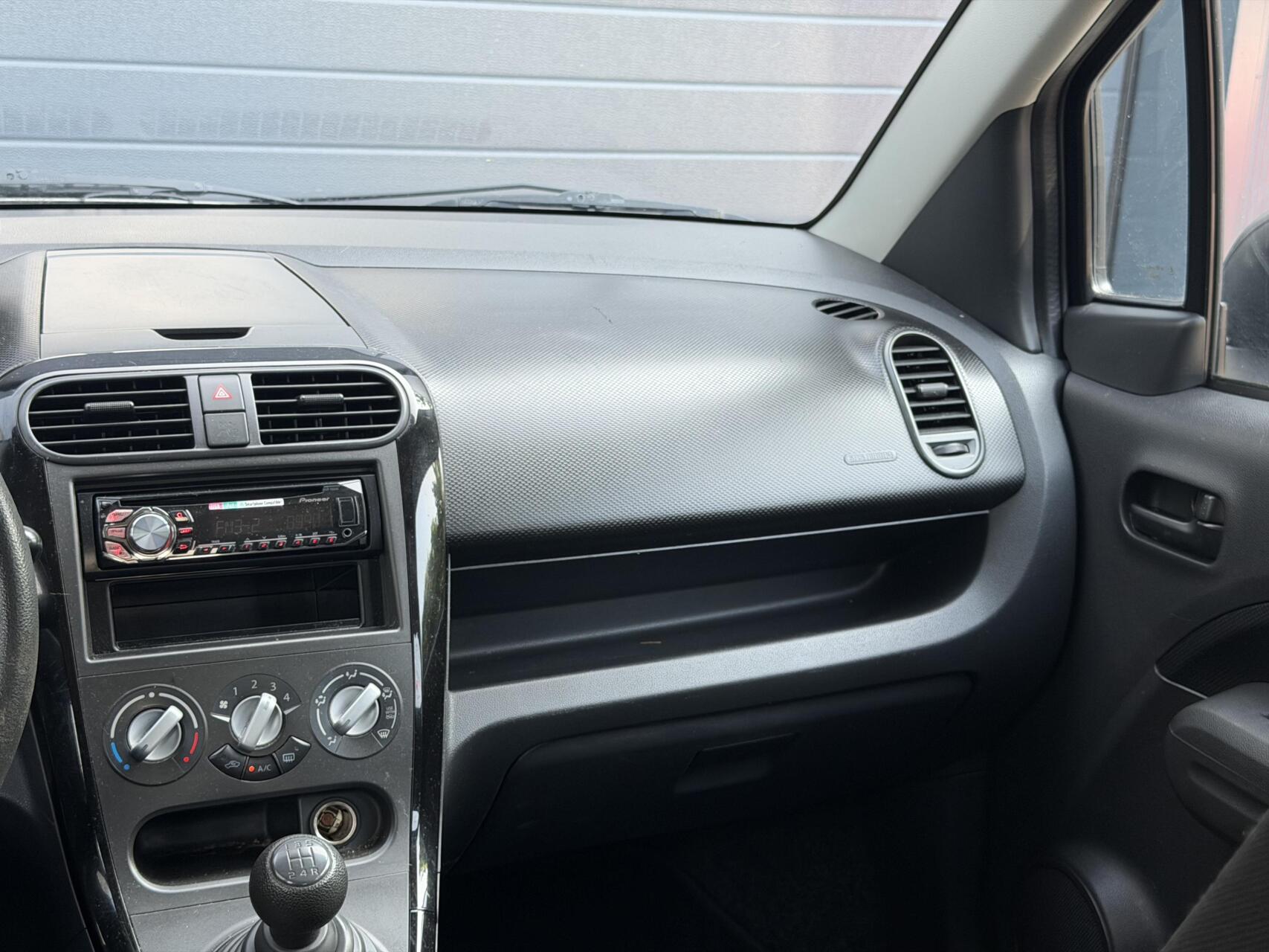 Foto van Suzuki Splash