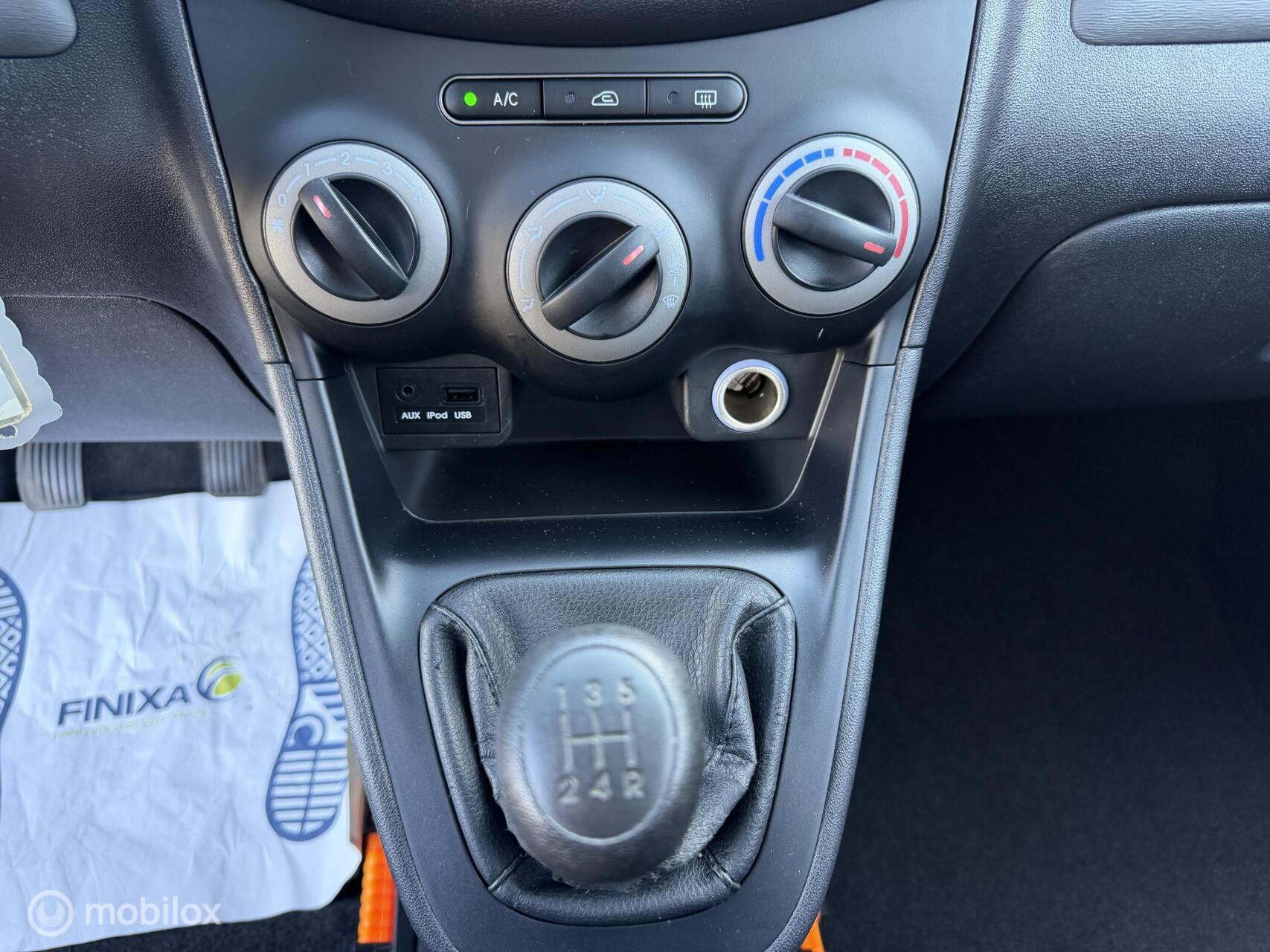 Foto van Hyundai I 10