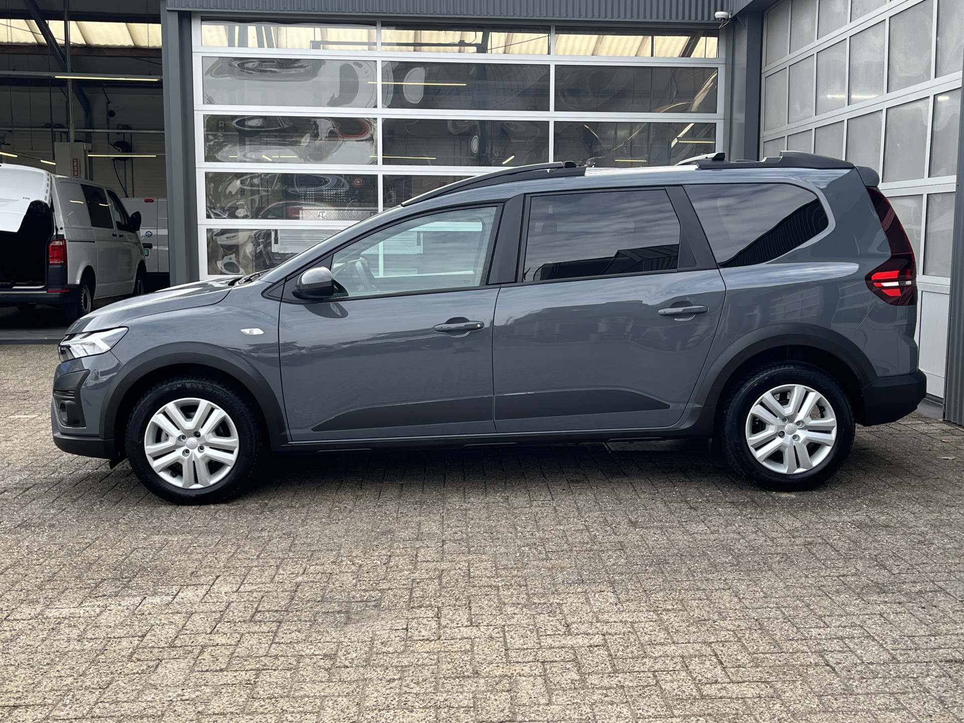 Foto van Dacia Jogger