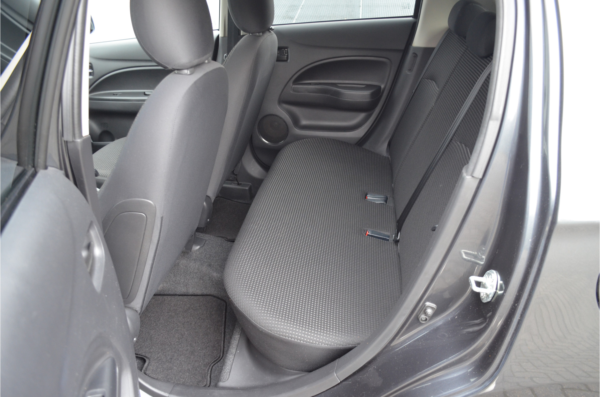 Foto van Mitsubishi Mitsubishi Space Star