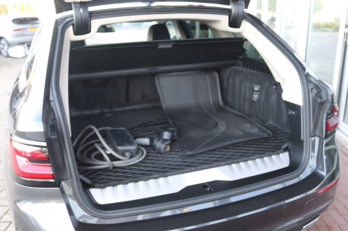 Foto van BMW 530e
