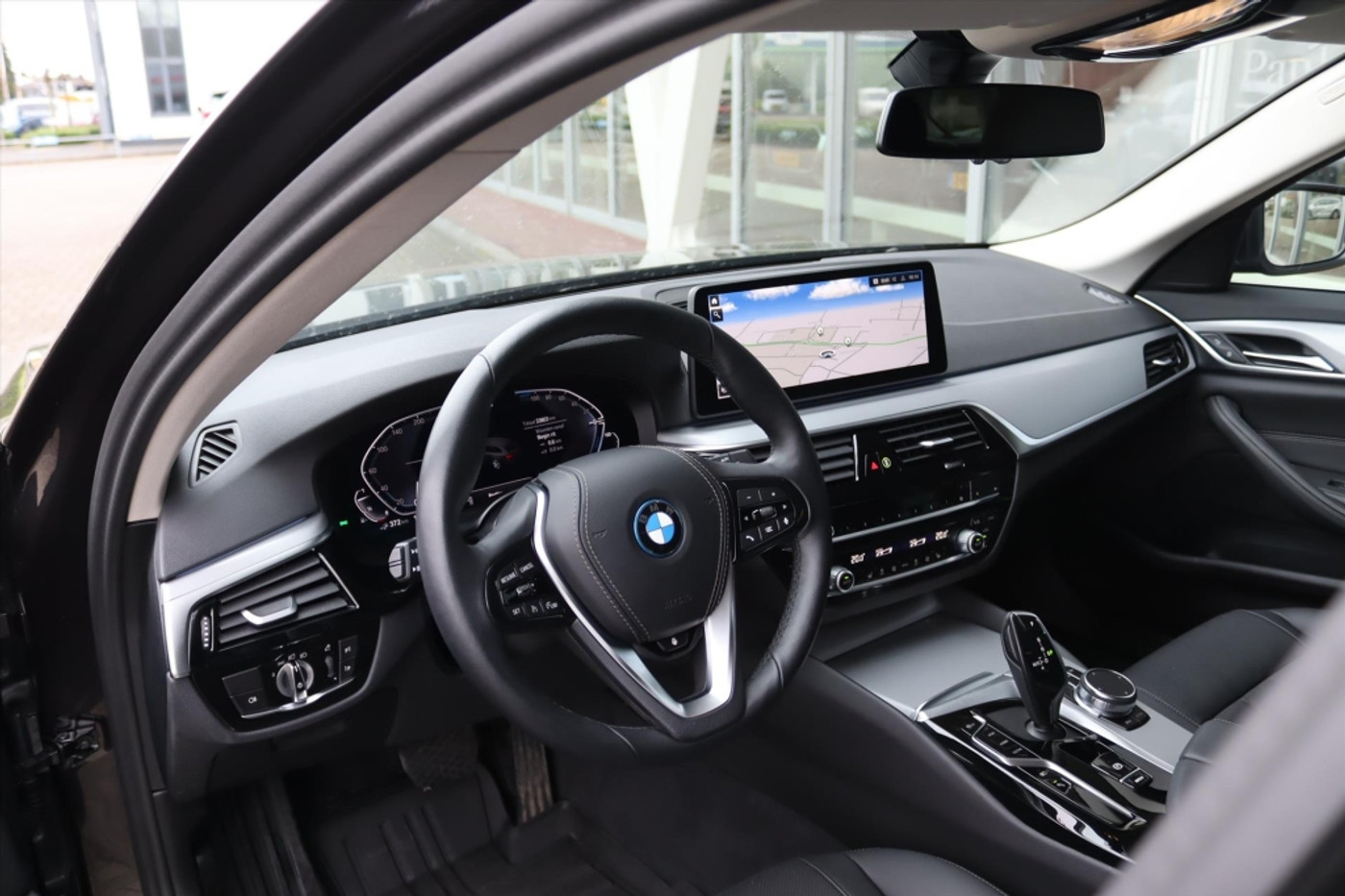 Foto van BMW 530e
