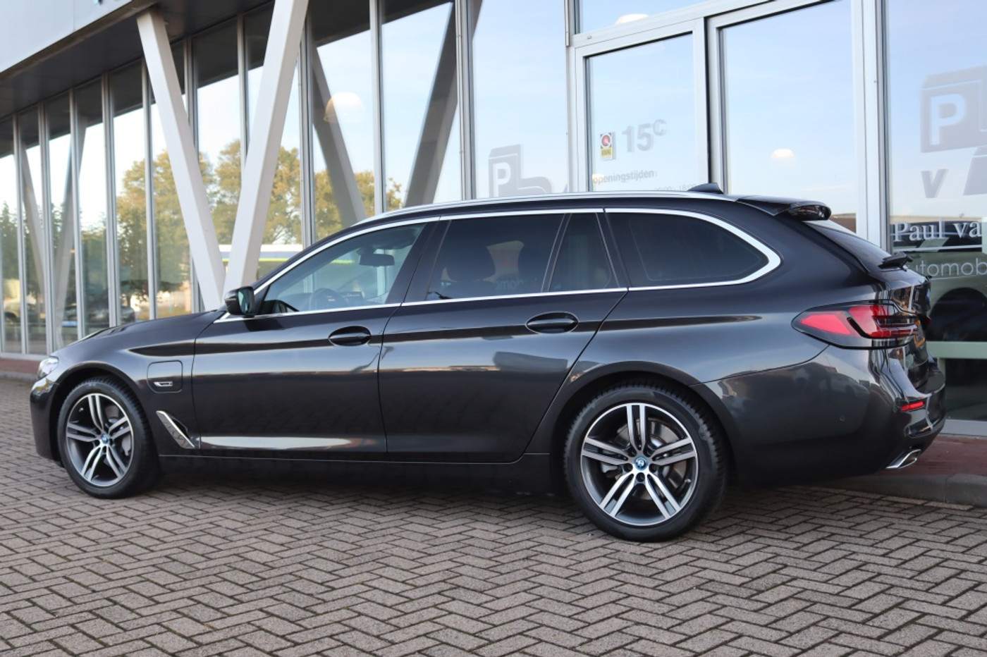 Foto van BMW 530e