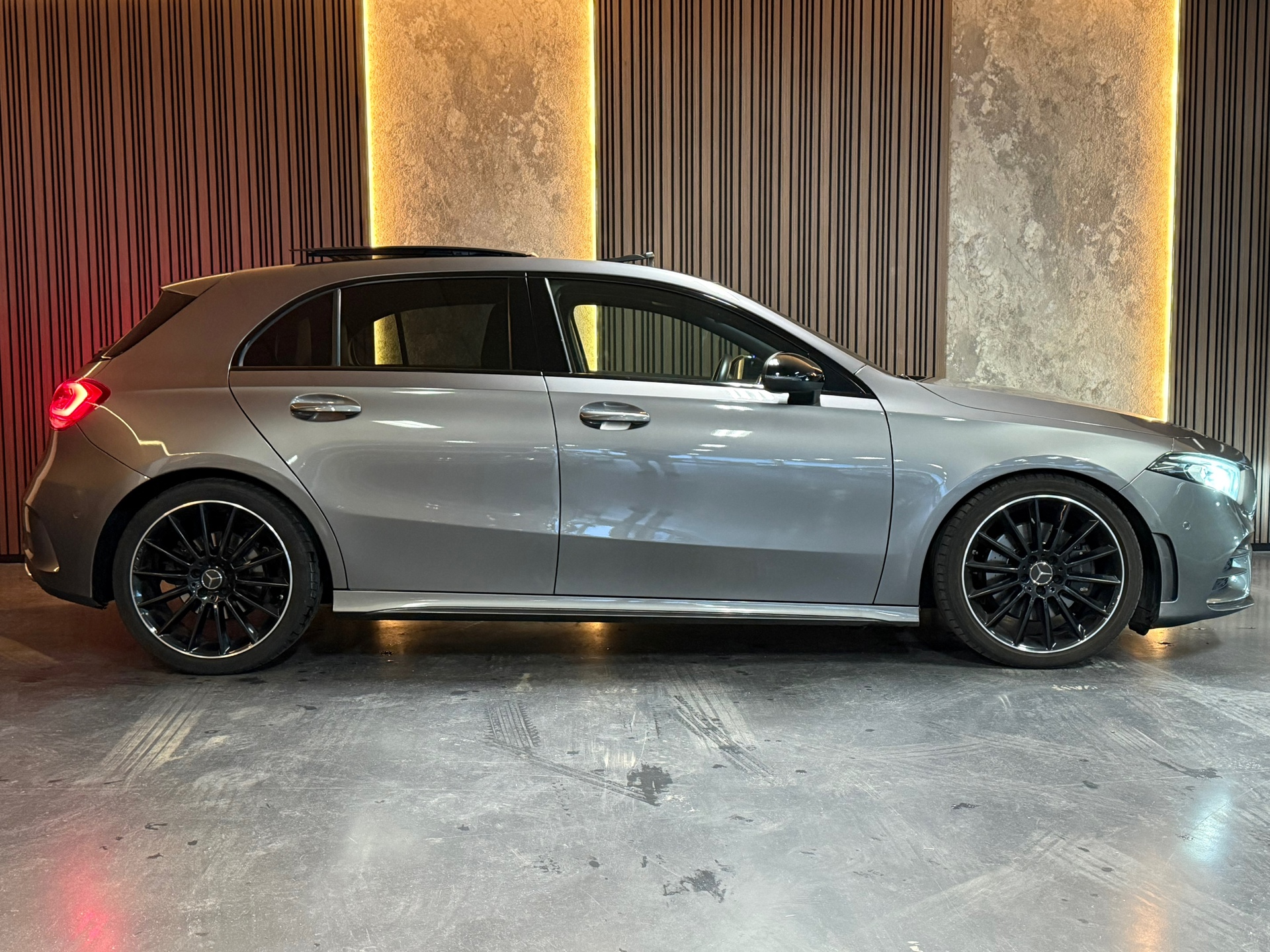 Foto van Mercedes-Benz A 220 D