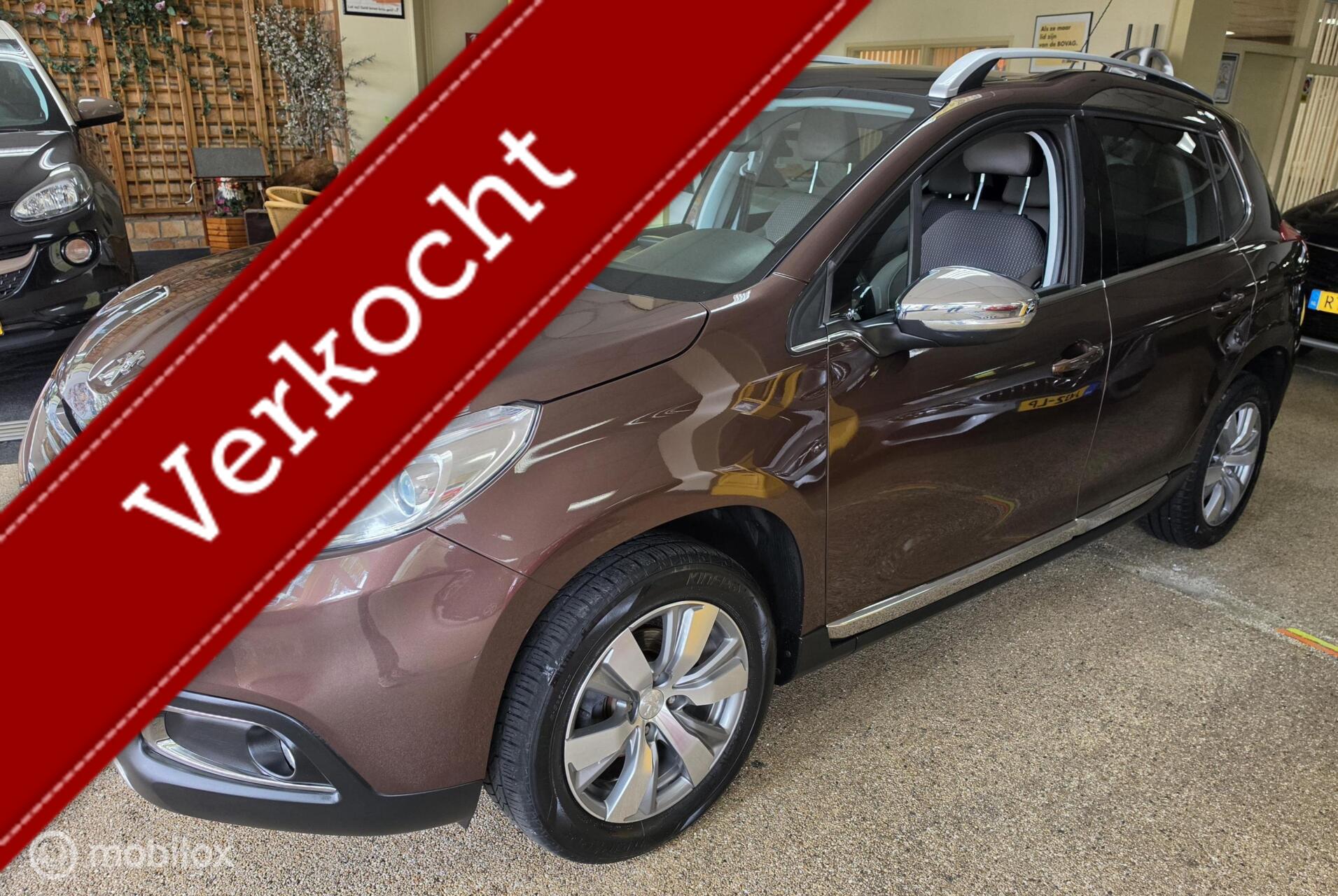 Peugeot 2008 1.2 VTi Allure Pack Premium Plus Pano Navi 2014 - voorkant