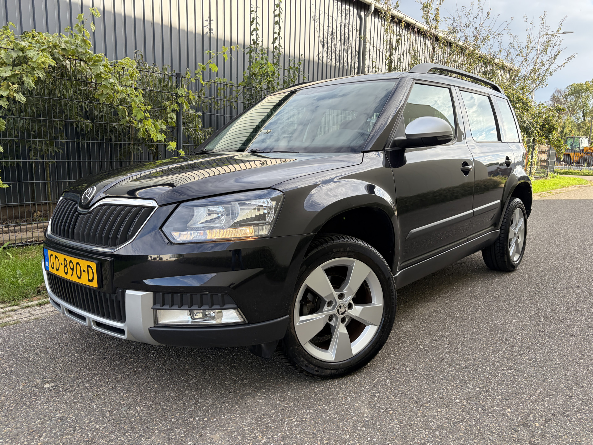 Skoda Yeti 1.2 TSI Ambition / CRUISE / AIRCO / 75dkm! NAP! 2014 - voorkant