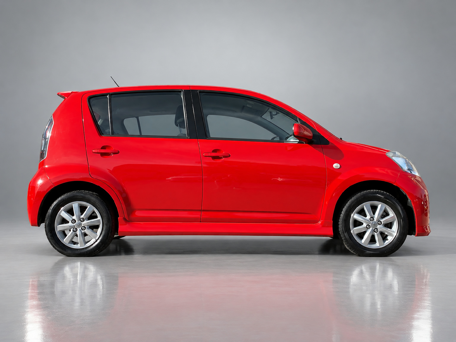 Foto van Daihatsu Sirion 2