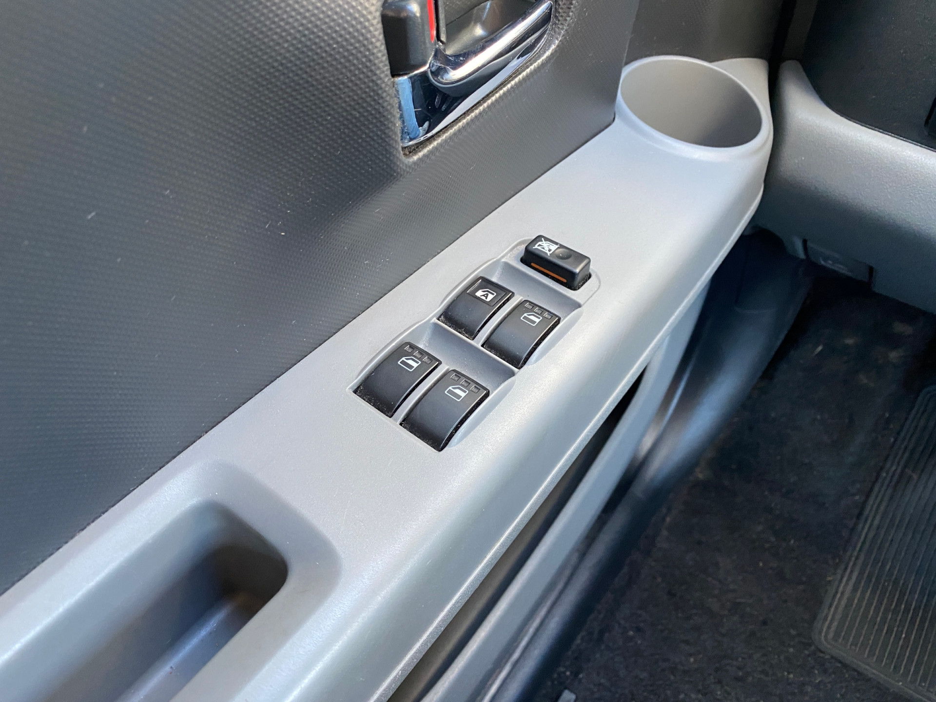 Foto van Daihatsu Sirion 2