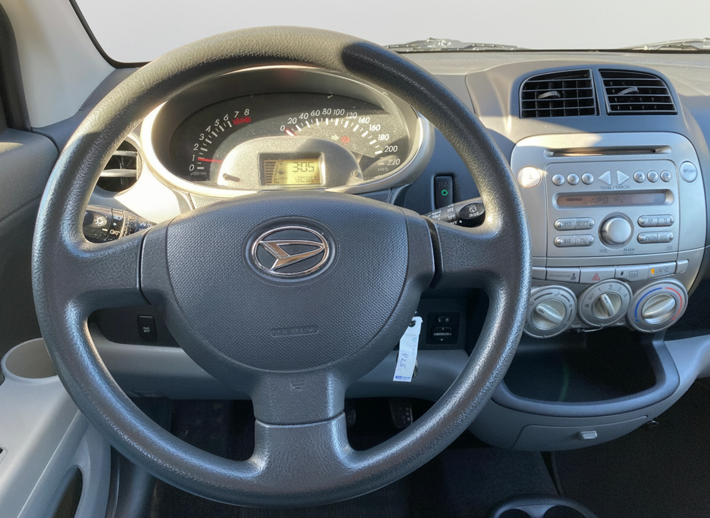Foto van Daihatsu Sirion 2